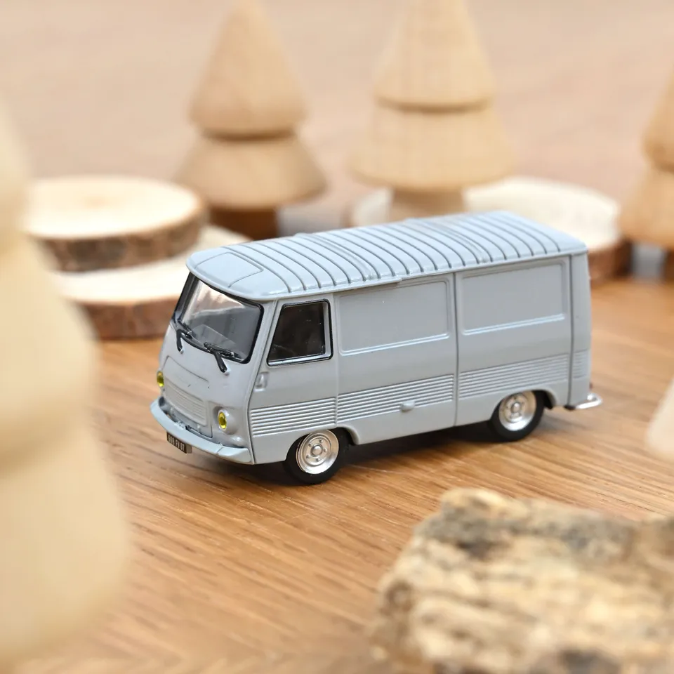 norev-peugeot-j7-1965-grigio-1-87 image 1