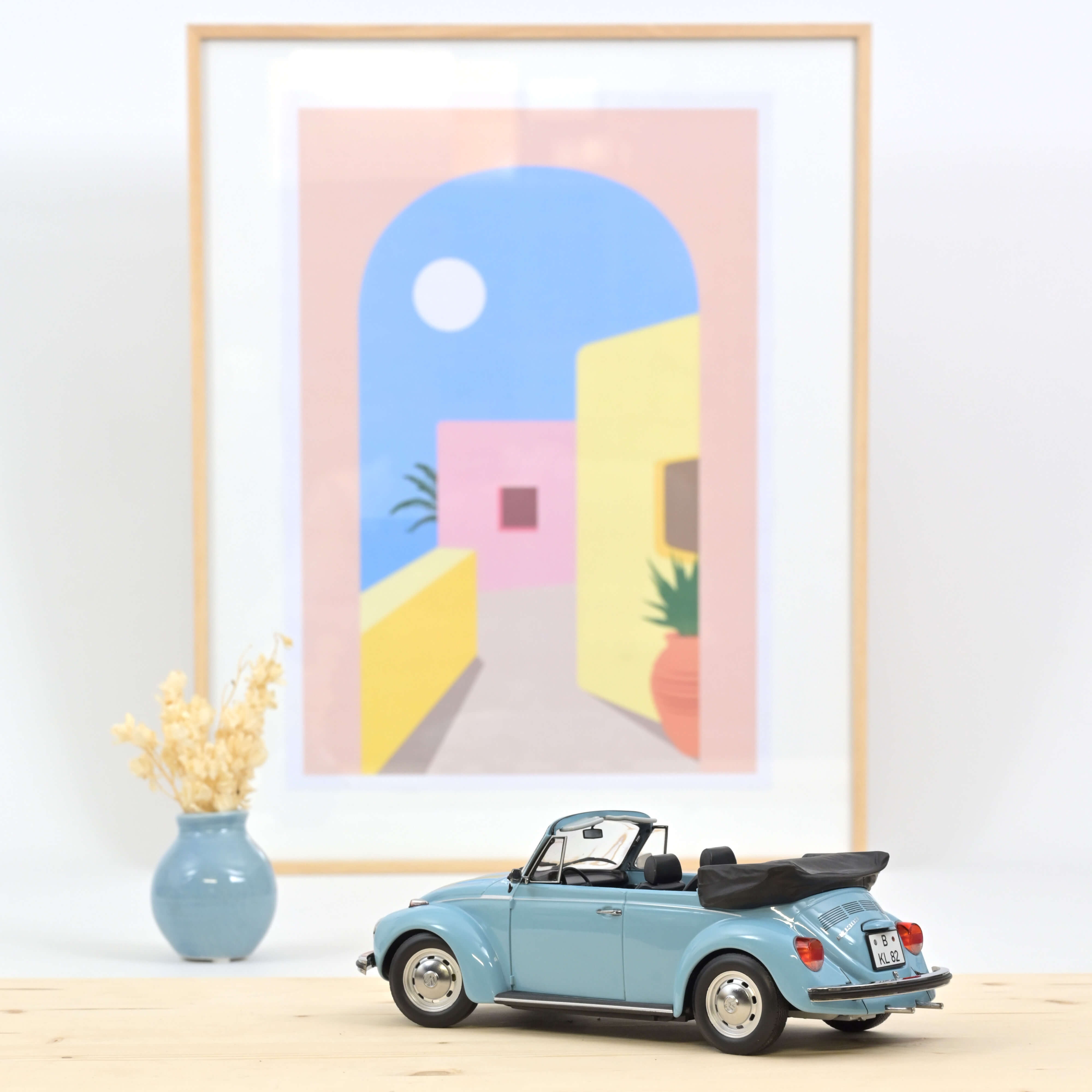 norev-vw-1303-cabriolet-1973-bleu-clair-1-18-200-pcs image 2