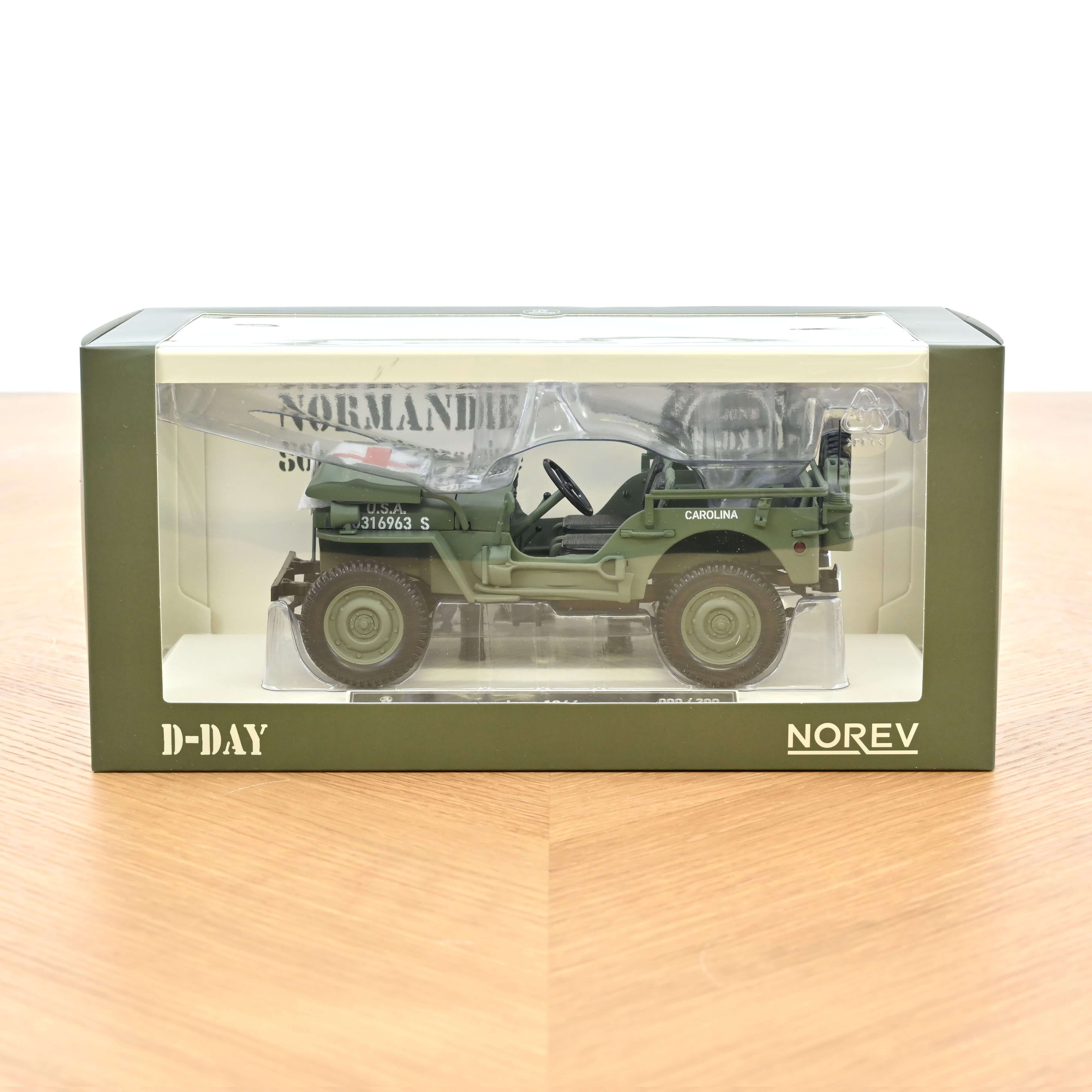 norev-jeep-militaire-1944-ambulance-1-18-edizione-limitata-200-pz image 7