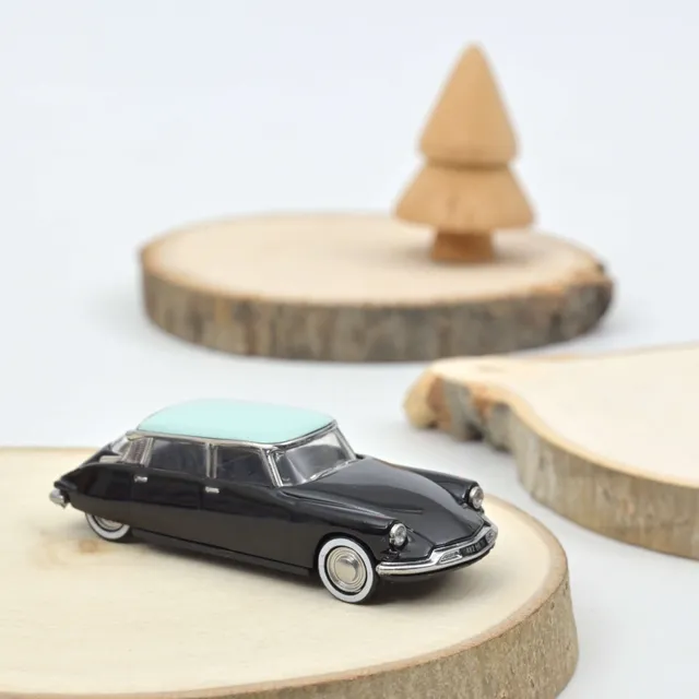 norev-citro-n-ds-19-1958-modellino-auto-1-87-nero image 1
