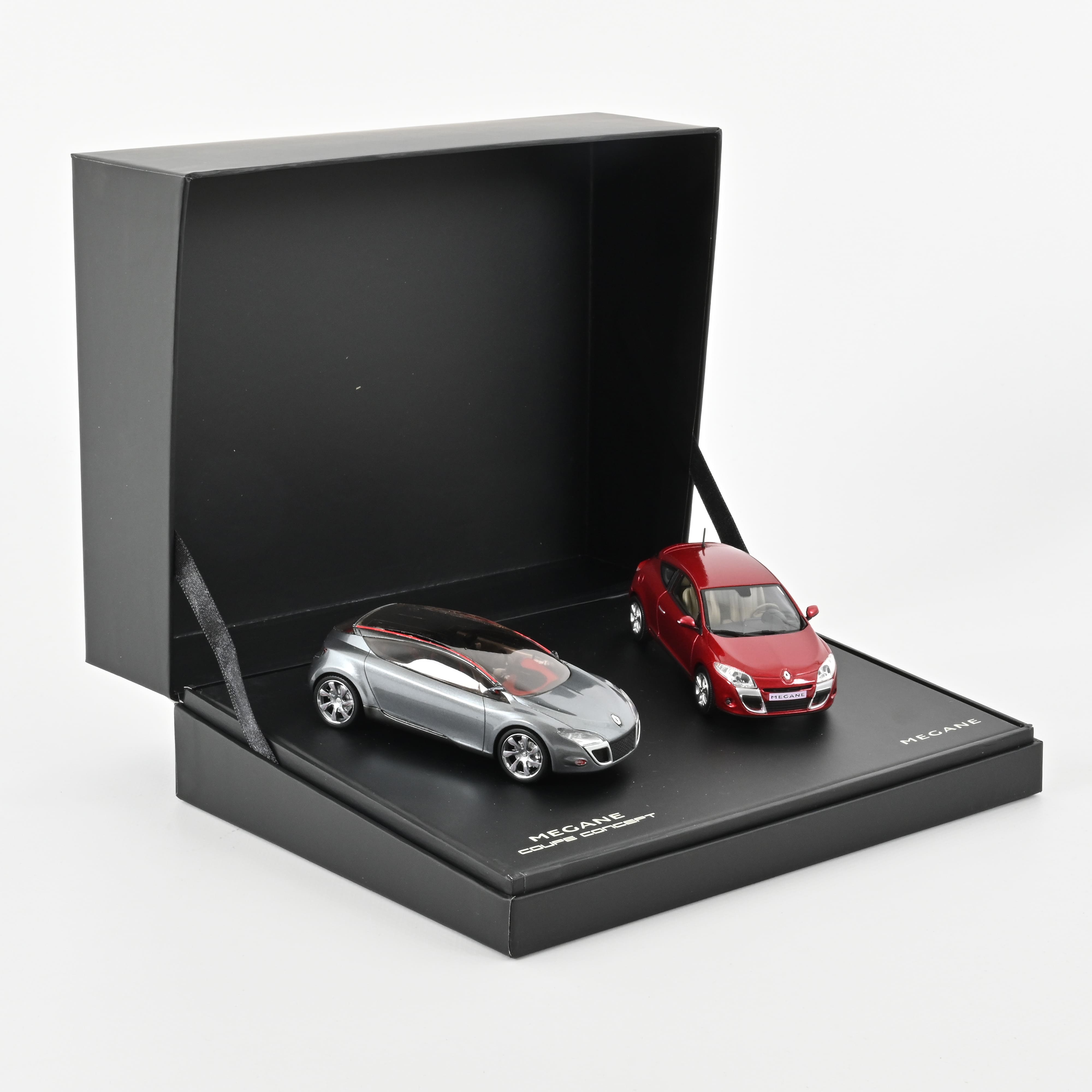norev-cofanetto-renault-megane-cc-1-43-set-2-auto image 1
