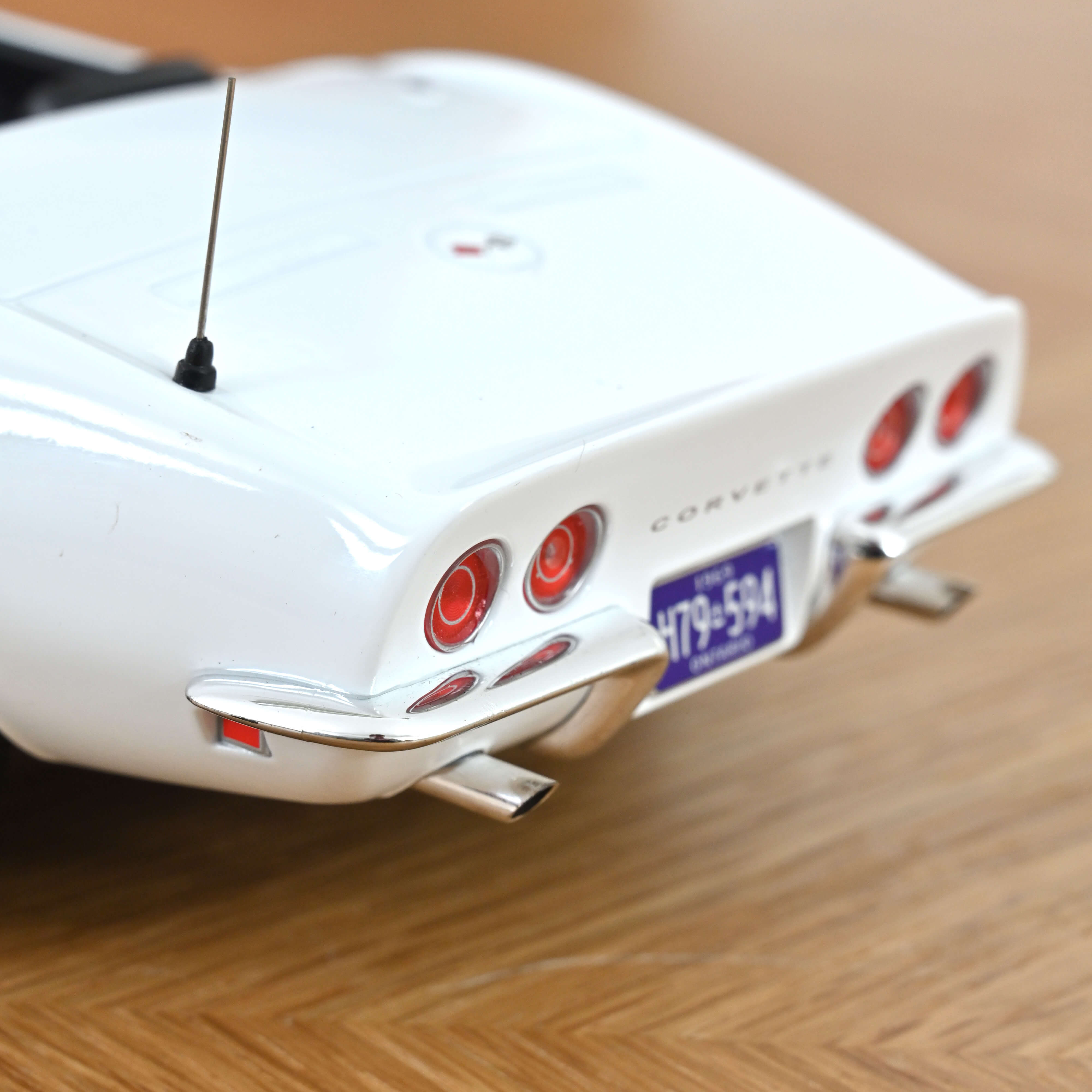 norev-chevrolet-corvette-c3-cabriolet-1969-can-am-bianco-1-18-modellino-stingray image 4