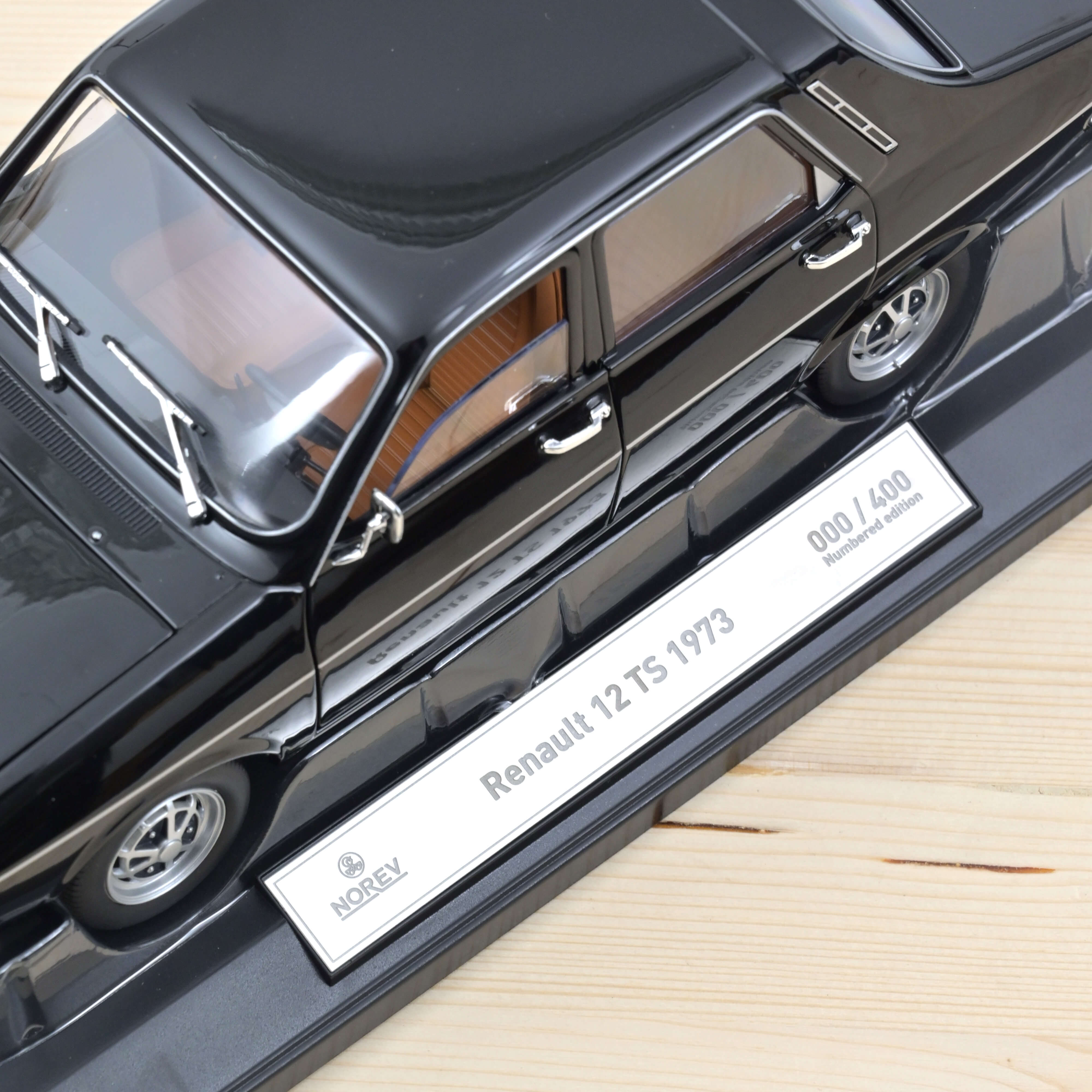 norev-renault-12-ts-1973-nera-1-18-edizione-400-pezzi image 4