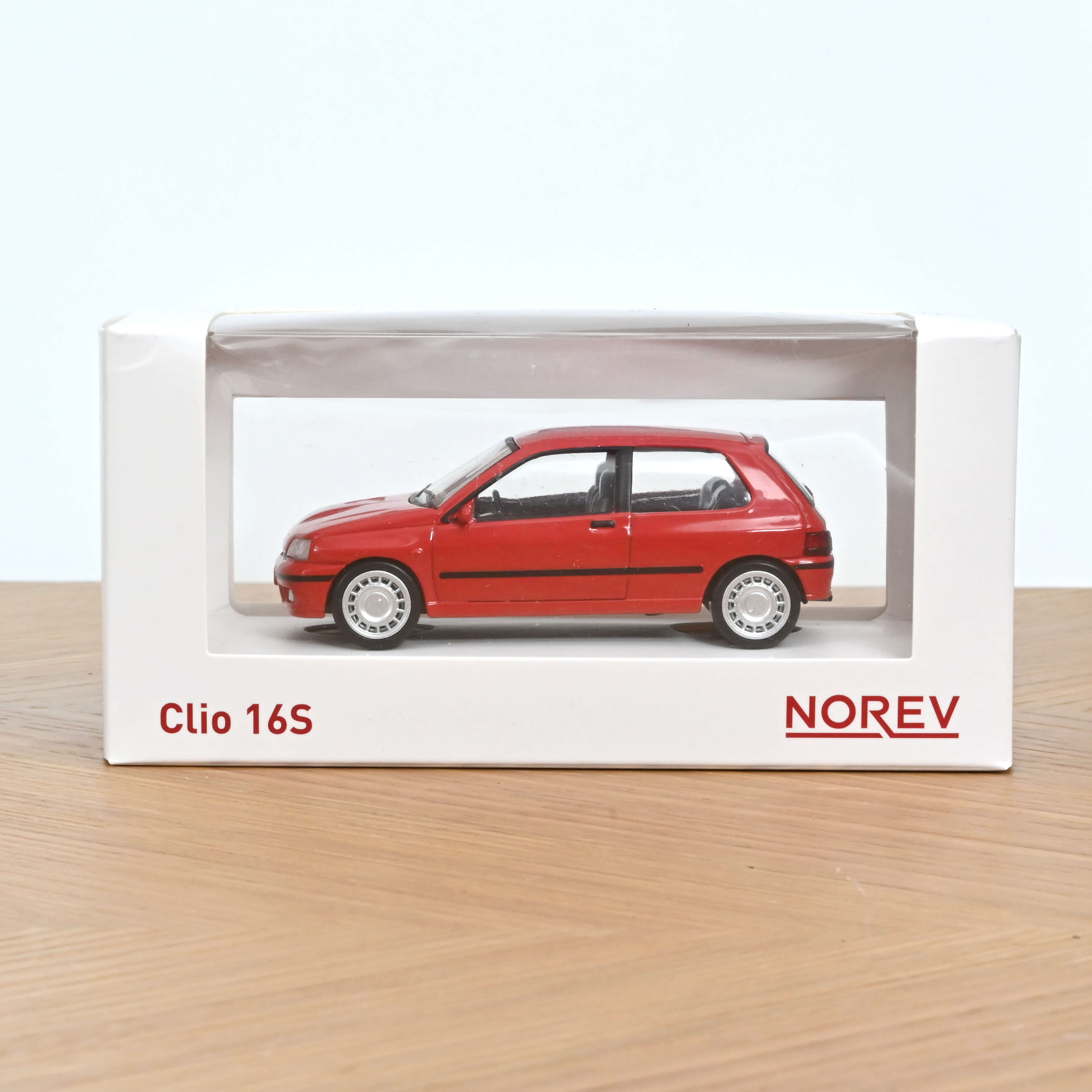 norev-renault-clio-16s-1991-rossa-1-43-modellino-auto-youngtimer-jet-car image 2