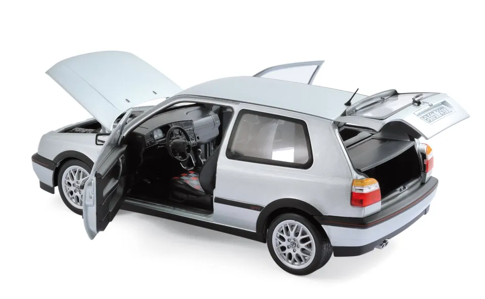 norev-vw-golf-gti-20th-anniversary-1996-argento-modellino-auto-1-18 image 1