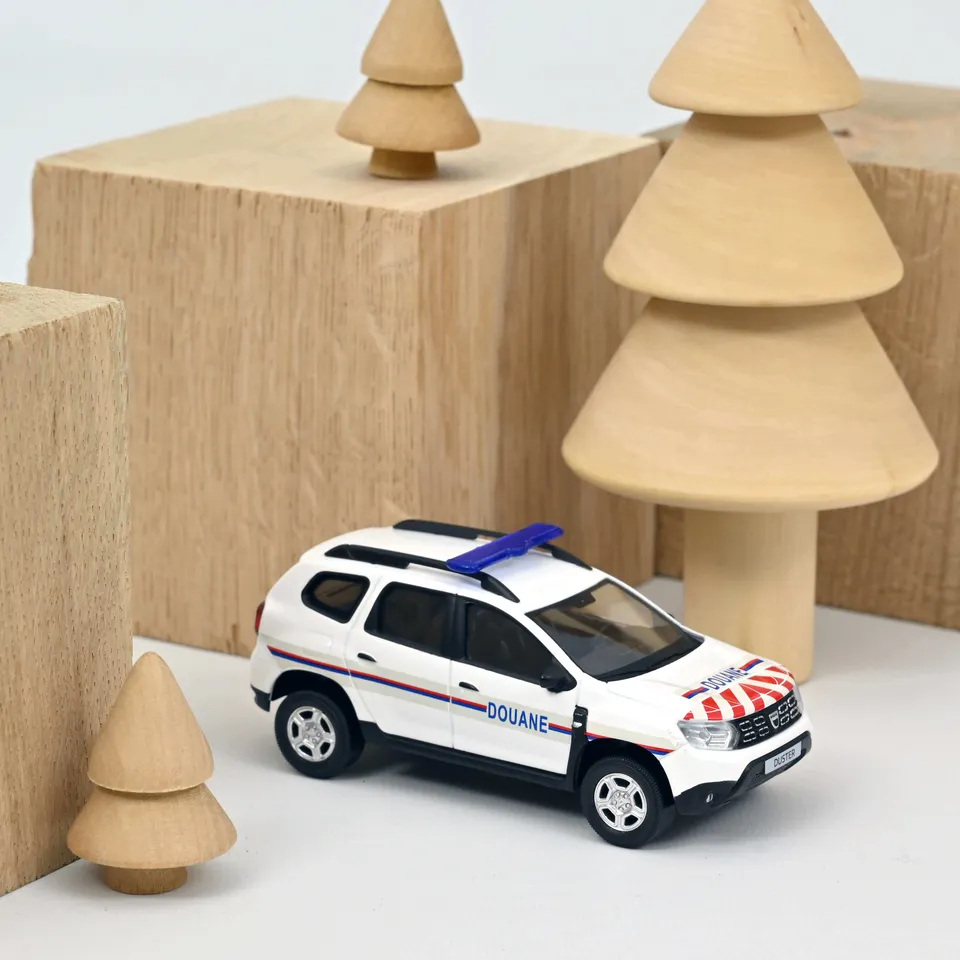 norev-dacia-duster-2019-douanes-1-43-modellino-auto-di-servizio image 1