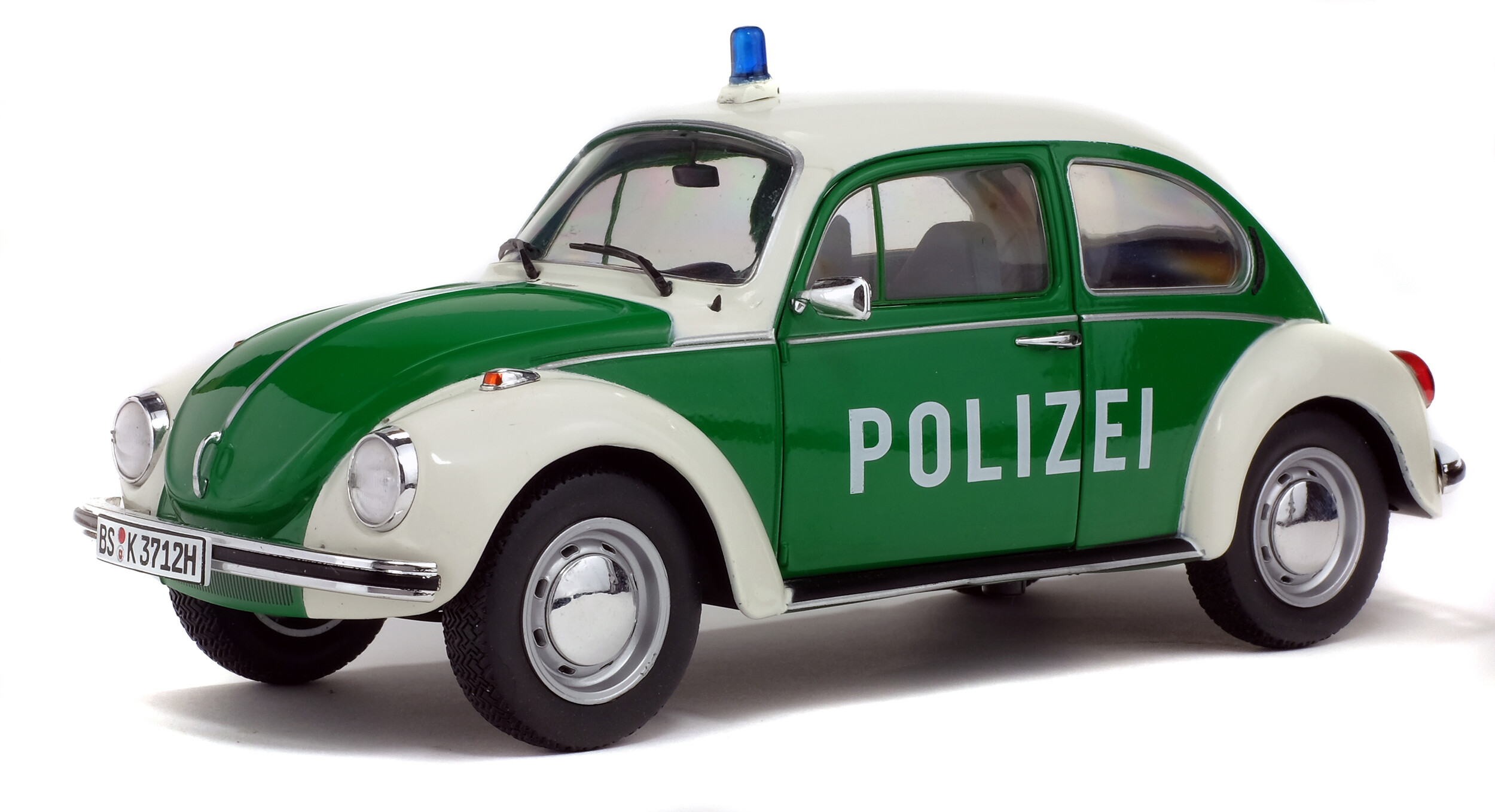 solido-volkswagen-beetle-1303-polizei-modellino-auto-scala-1-18 image 2