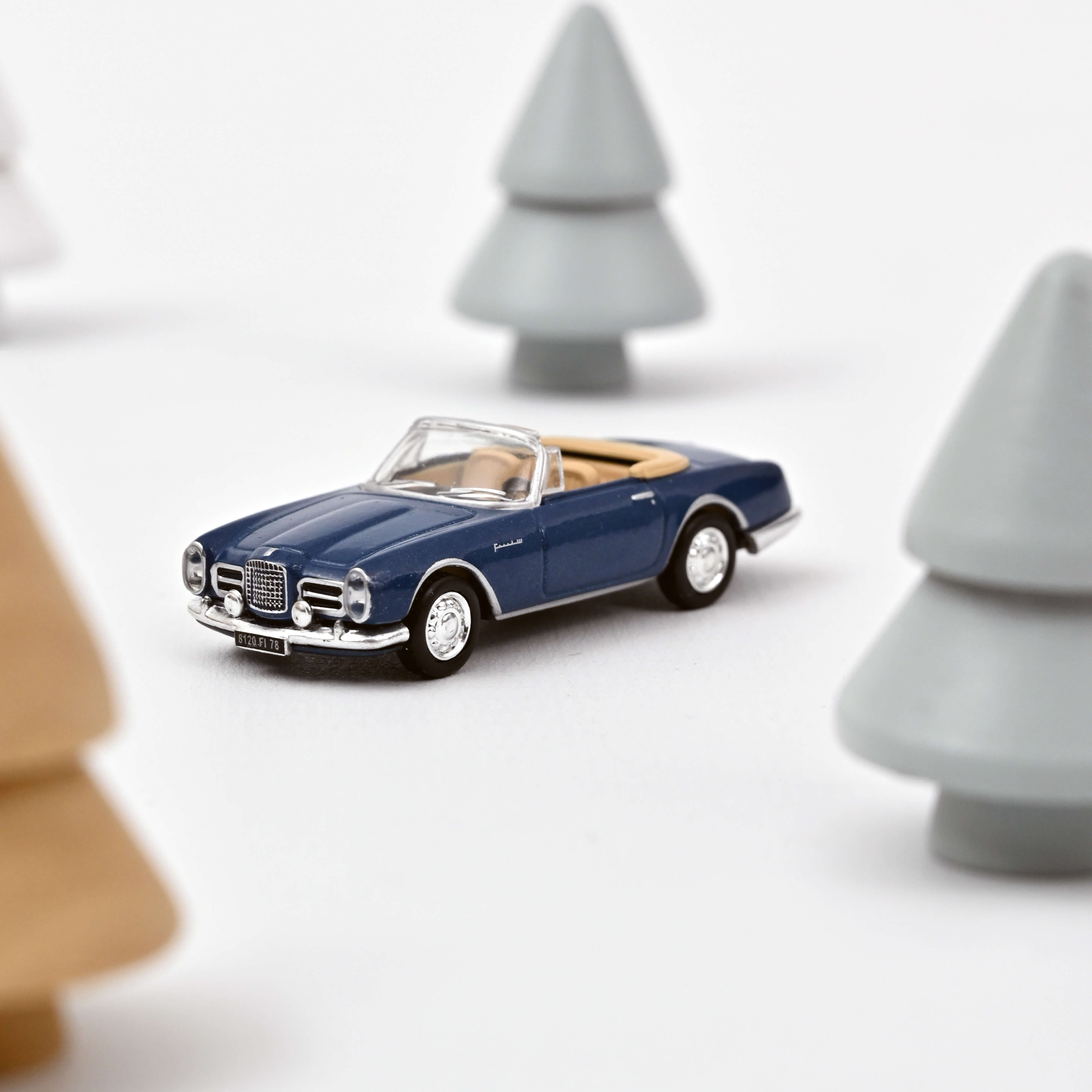 norev-facel-vega-iii-cabriolet-1963-bleu-m-tallique-1-87-modellino-minijet image 1