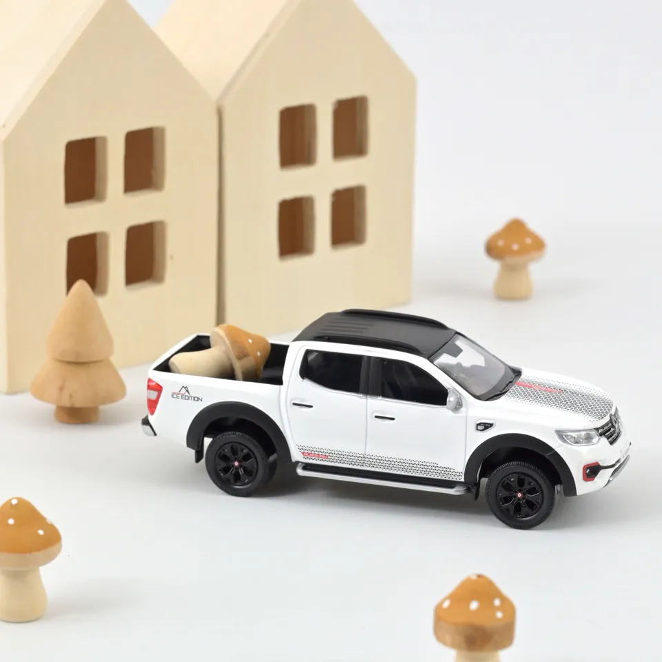 norev-renault-alaskan-2019-ice-edition-1-43 image 1
