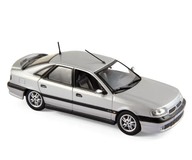 norev-renault-safrane-biturbo-baccara-1993-argento-1-43 image 1