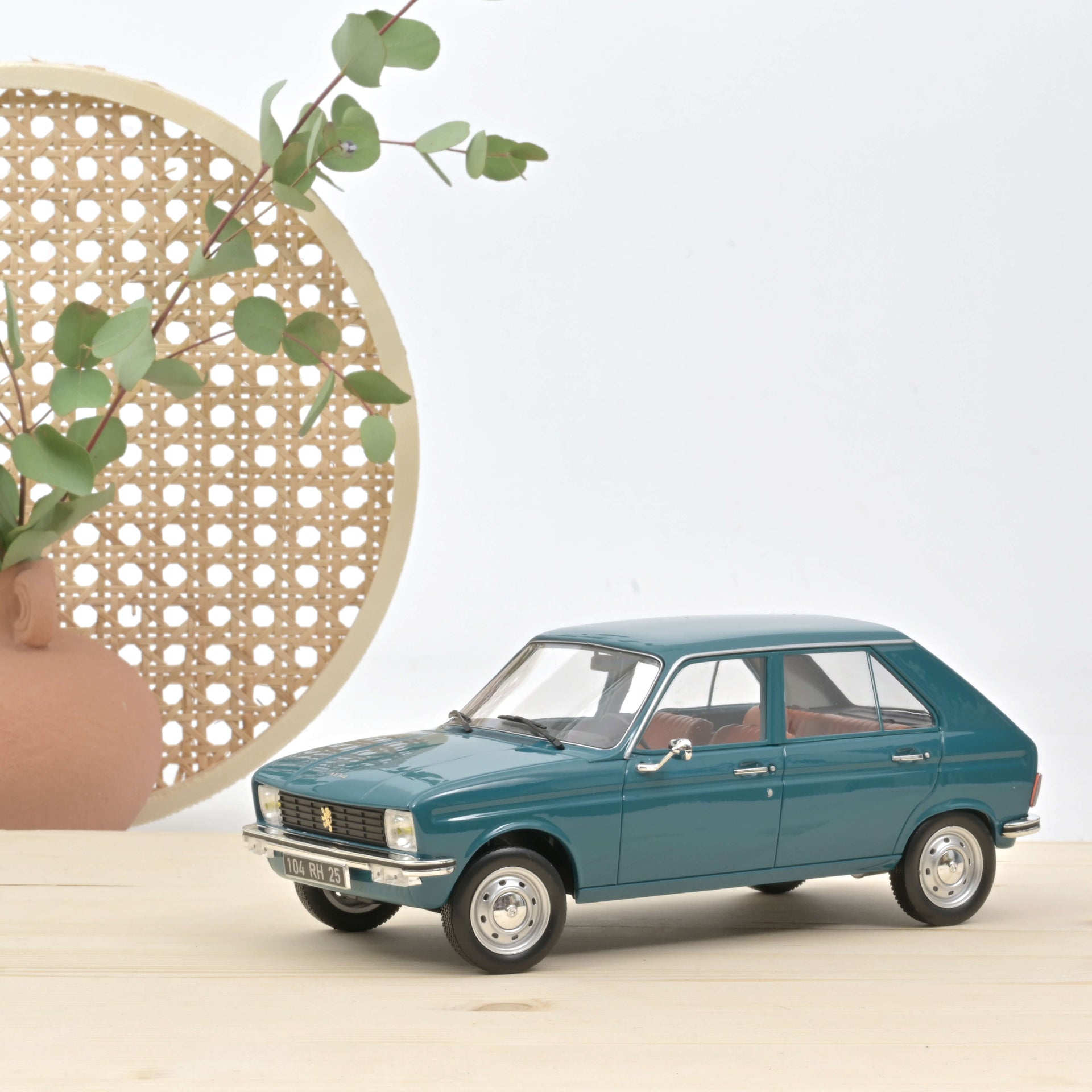 norev-peugeot-104-gl-1977-modellino-auto-1-18-blu-r-gence image 1