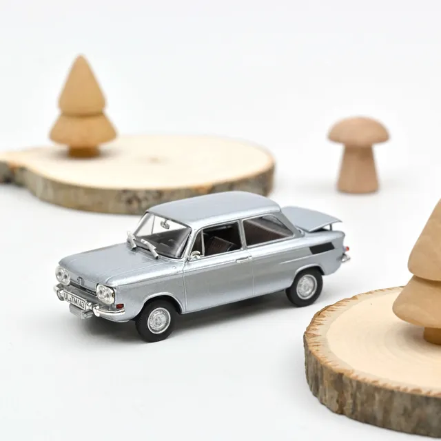 norev-nsu-tts-1970-modellino-auto-1-43-argento image 1