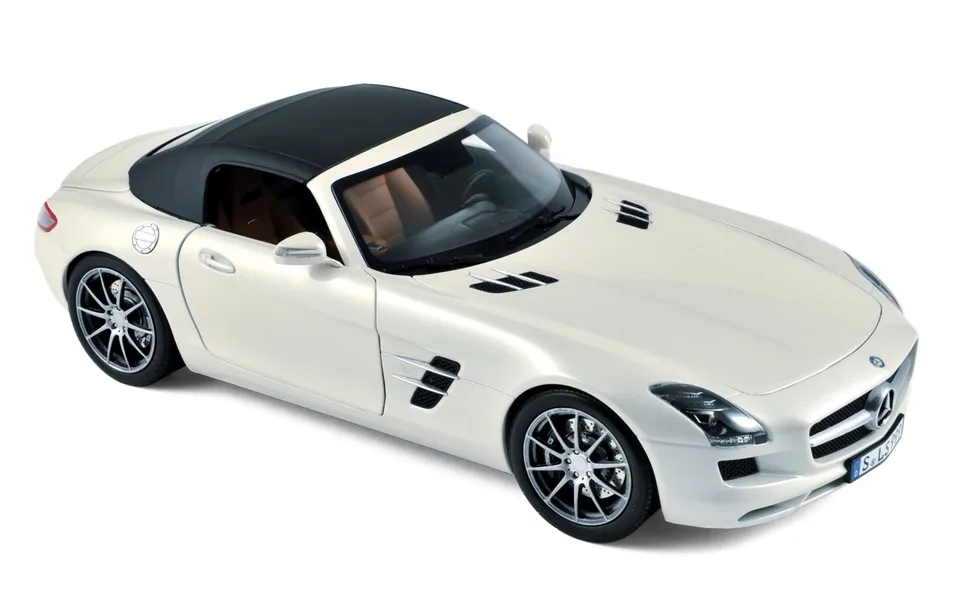 norev-mercedes-benz-sls-amg-roadster-2011-1-18-modellino-bianco-metallizzato image 1