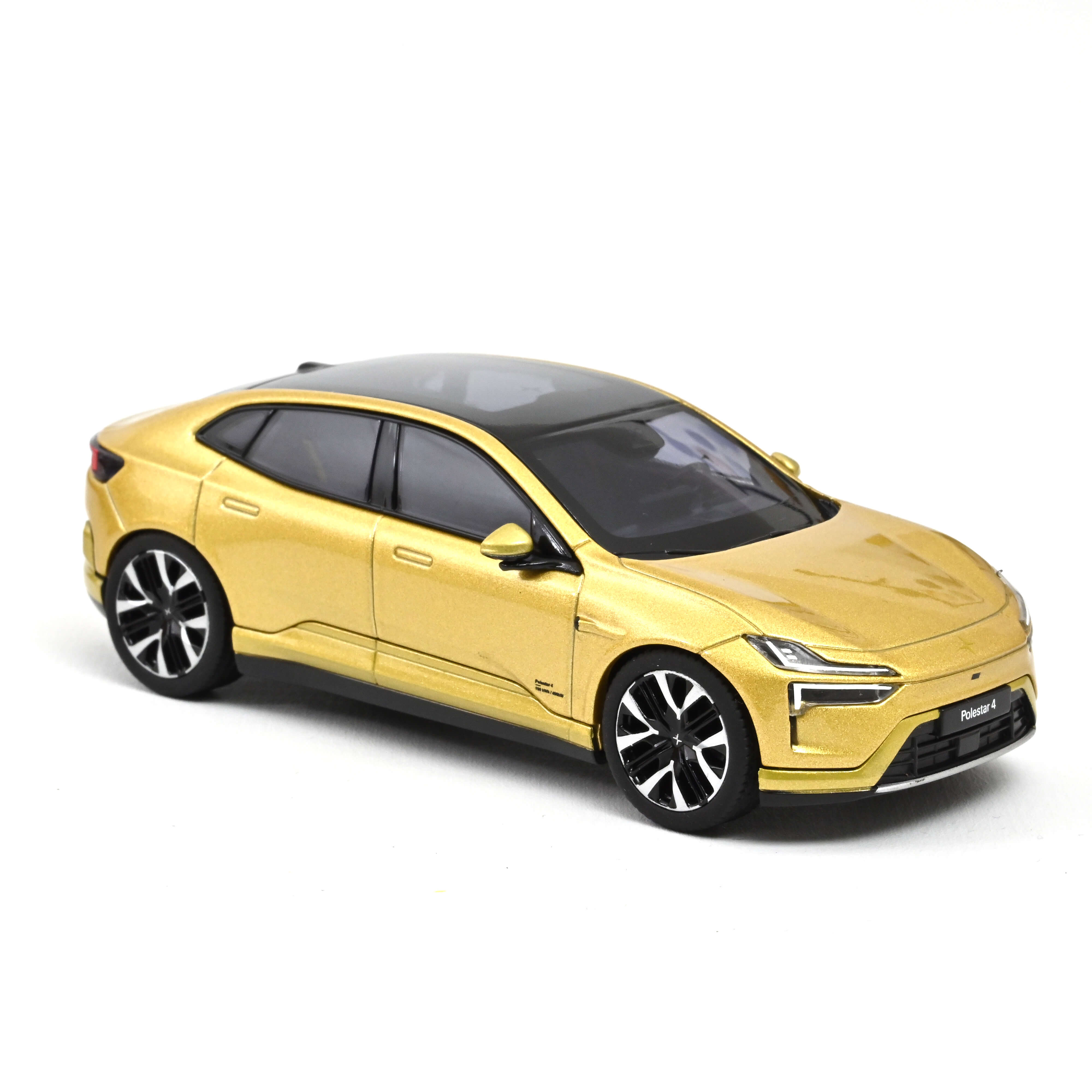 norev-polestar-4-2024-gold-1-43-modellino-auto-die-cast image 2