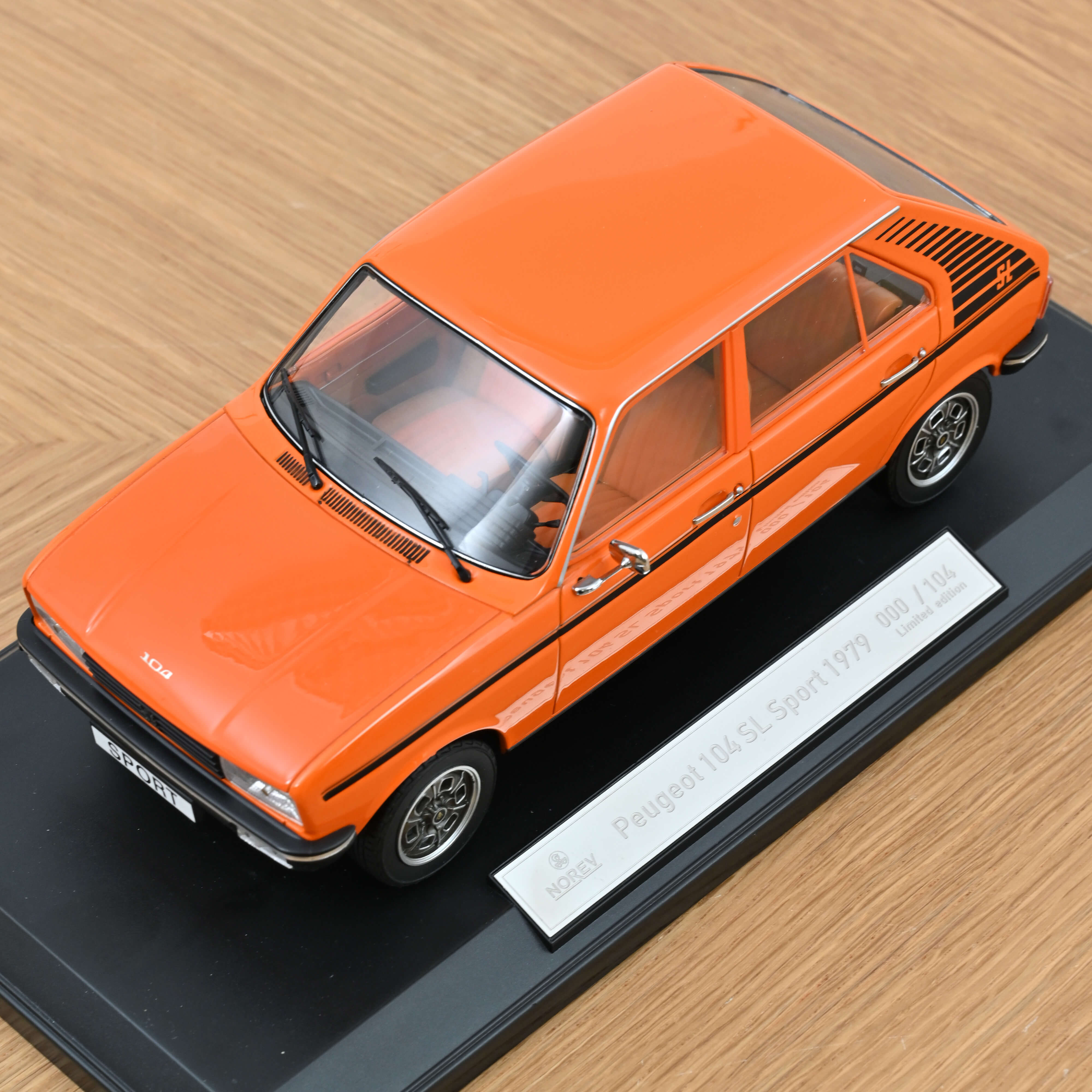 norev-peugeot-104-sl-sport-1979-modellino-auto-1-18-arancione-edizione-104-pezzi image 3