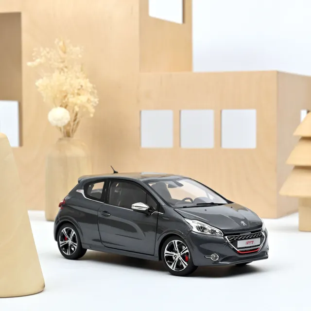 norev-peugeot-208-gti-2013-modellino-auto-1-18-grigio-requin image 1