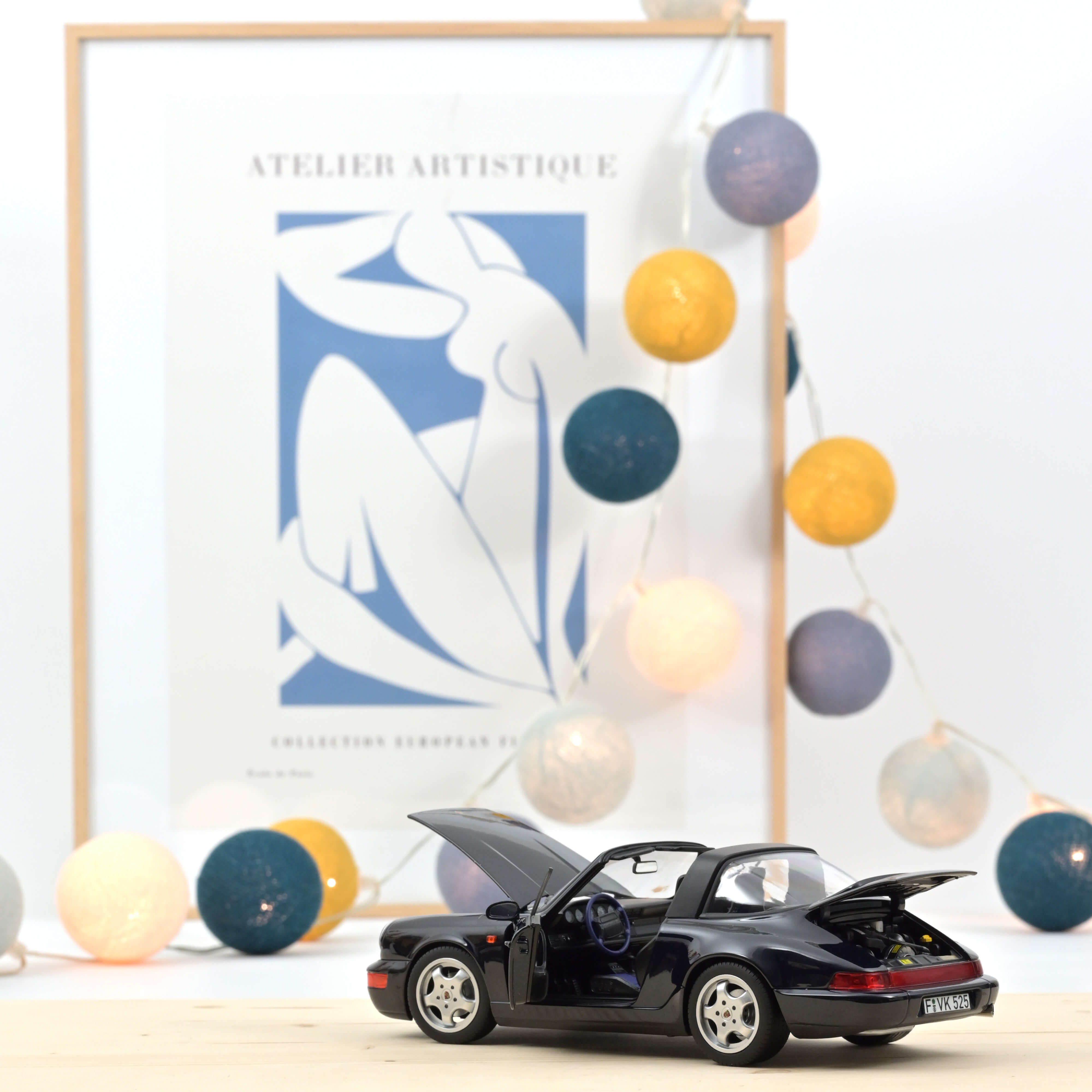 norev-porsche-911-carrera-4-targa-1991-blu-metallizzato-modellino-1-18 image 3