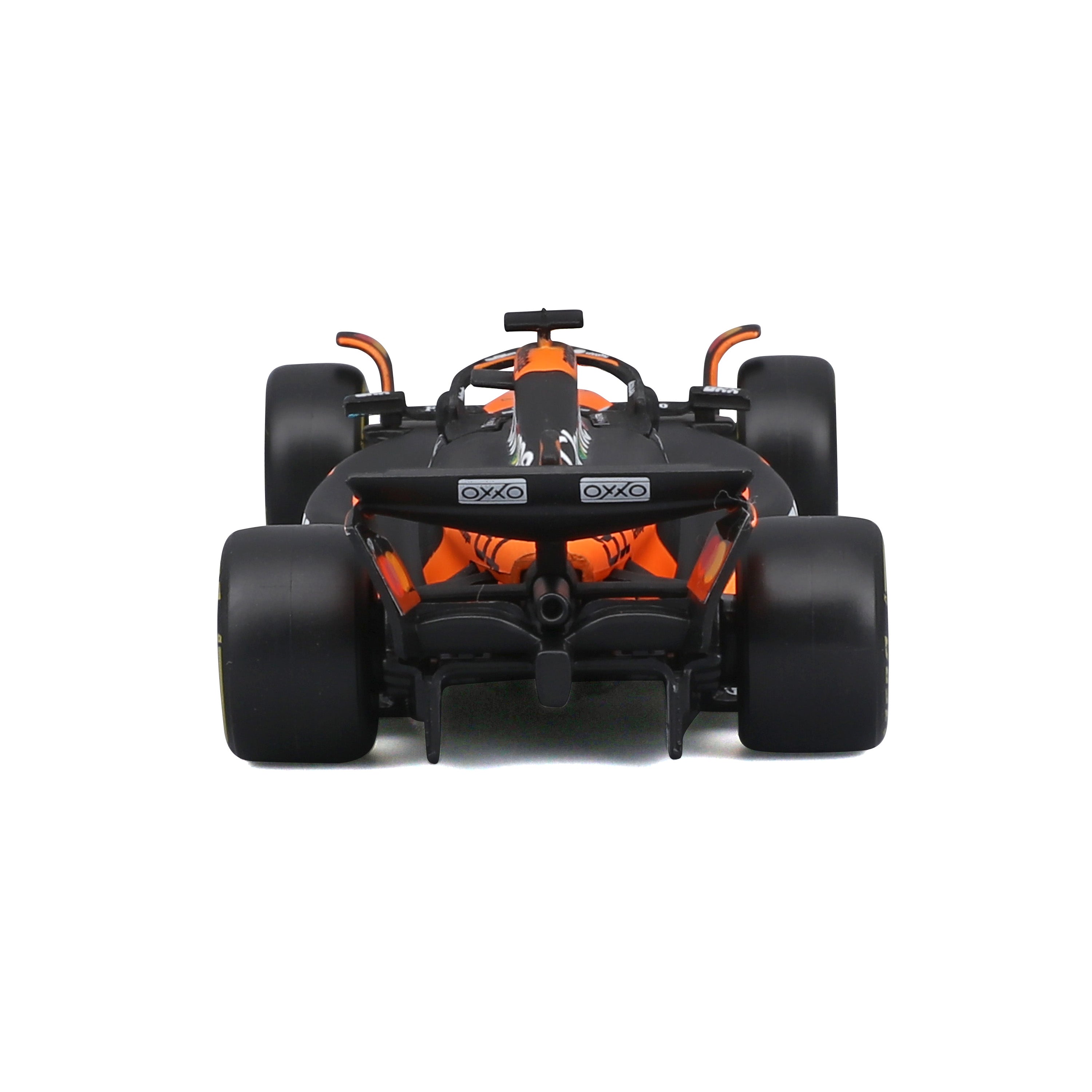 bburago-mclaren-f1-mcl39-2025-81-oscar-piastri-1-43 image 4