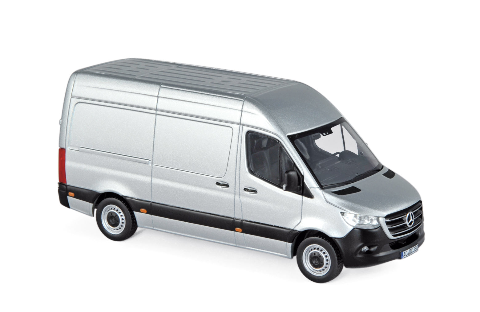 norev-mercedes-benz-sprinter-2018-silver-1-43-modellino-furgone image 1