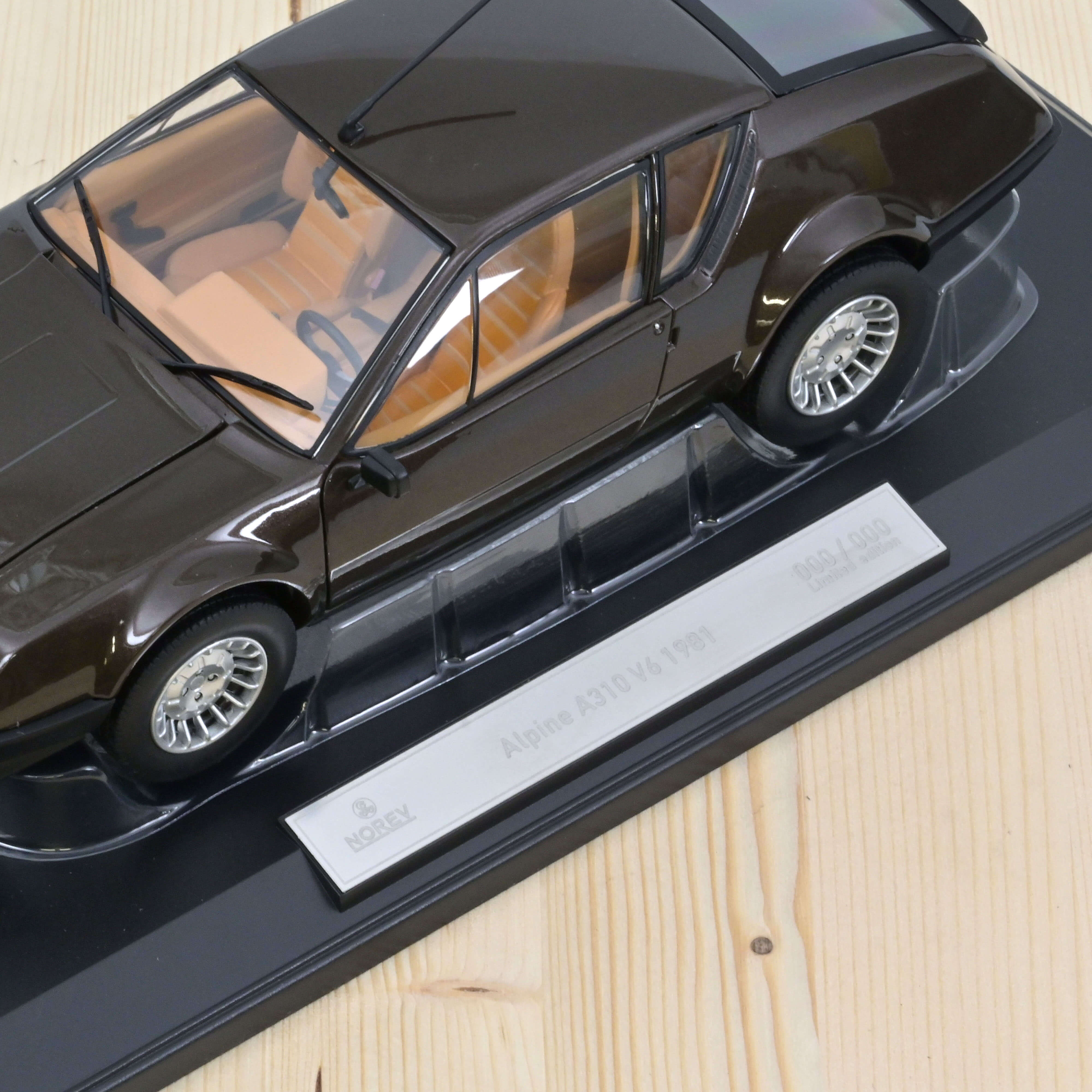 norev-alpine-a310-v6-1981-marron-m-tallis-modellino-auto-1-18-200-pz image 3