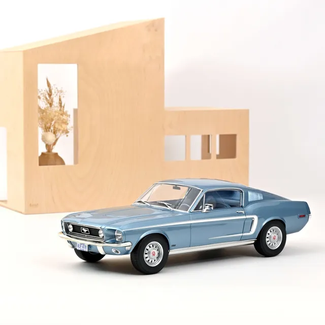 norev-ford-mustang-fastback-gt-1968-light-blue-metallic-1-12-modellino-grande-fo image 1
