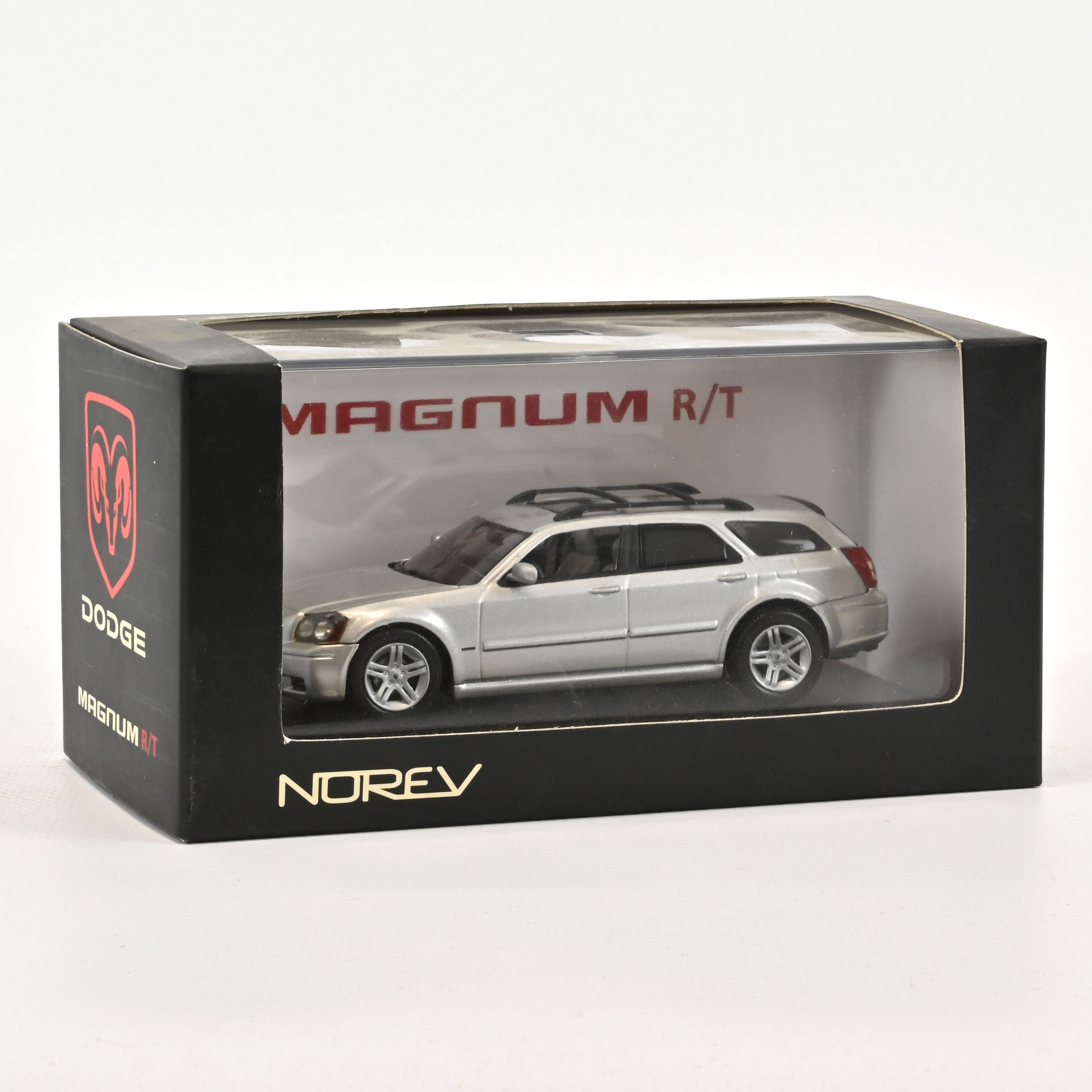 norev-dodge-magnum-rt-2006-argento-vivo-metallizzato-modellino-auto-1-43 image 1