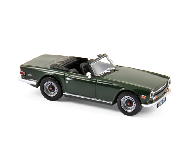 norev-triumph-tr6-1970-modellino-auto-die-cast-1-43-verde-inglese-rhd image 1