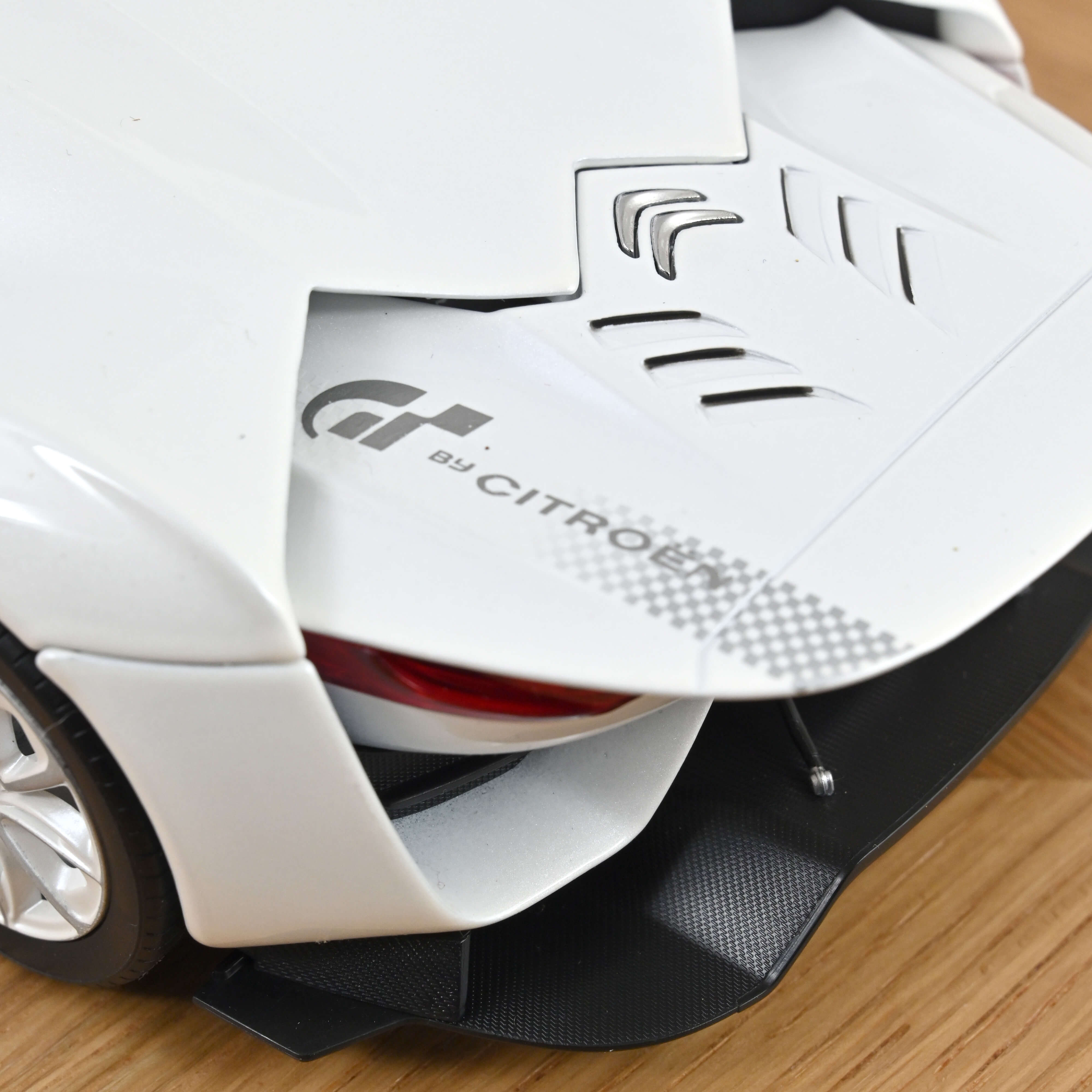 norev-gt-by-citro-n-2008-concept-car-salone-di-parigi-1-18-modellino image 7