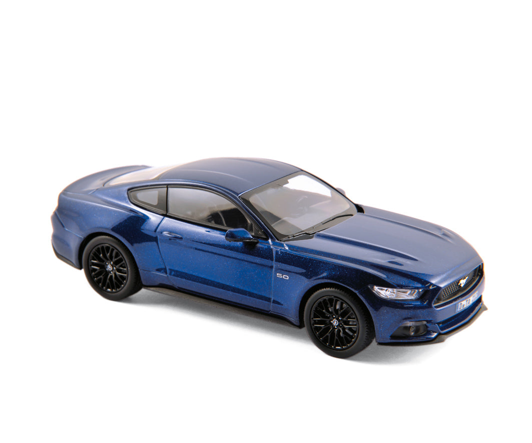 norev-ford-mustang-fastback-2015-modellino-auto-1-43-blu-metallizzato image 1