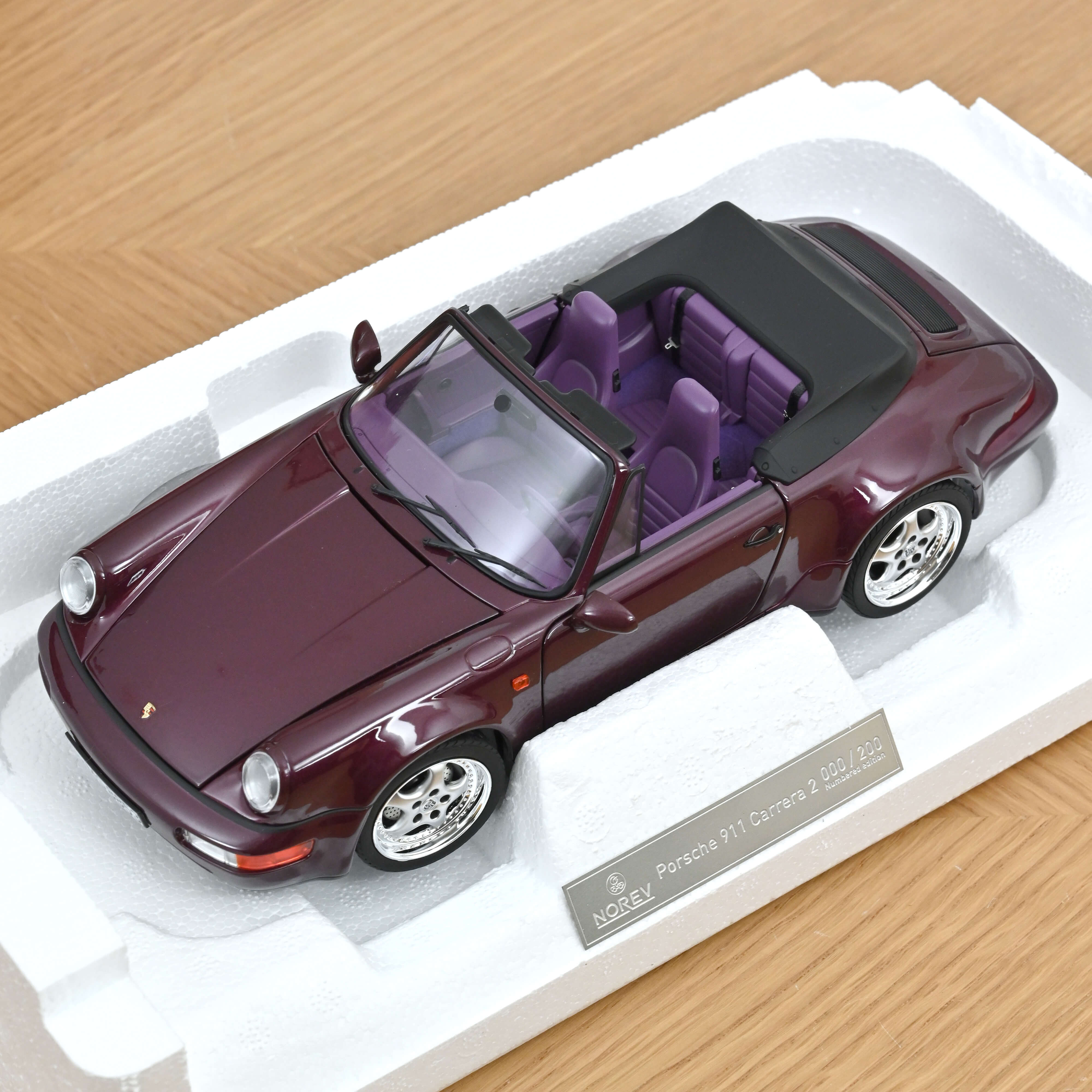 norev-porsche-911-turbo-look-cabriolet-1992-1-18-viola-ametista-metallizzato-200 image 6
