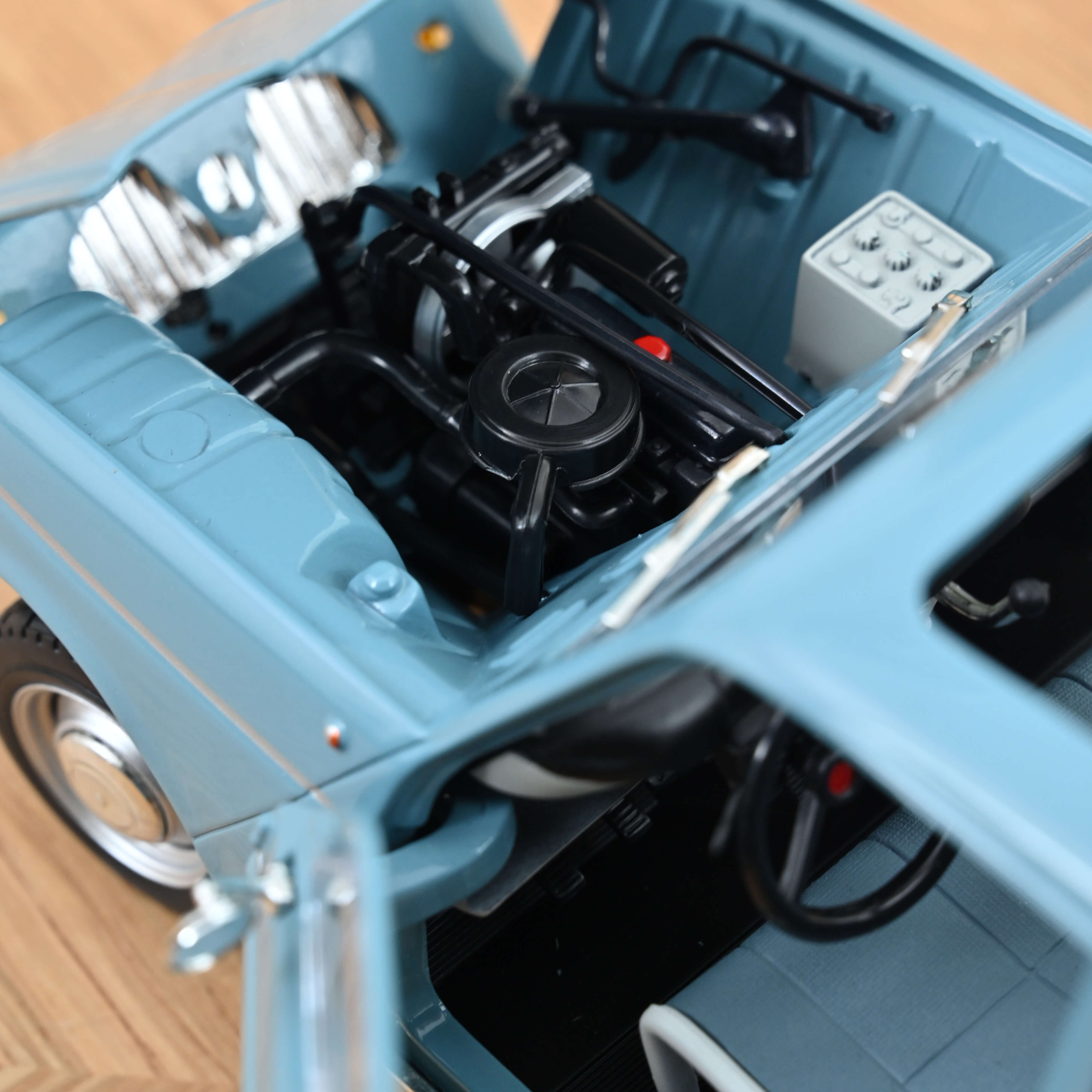 norev-renault-4l-1966-blu-francia-1-18 image 4