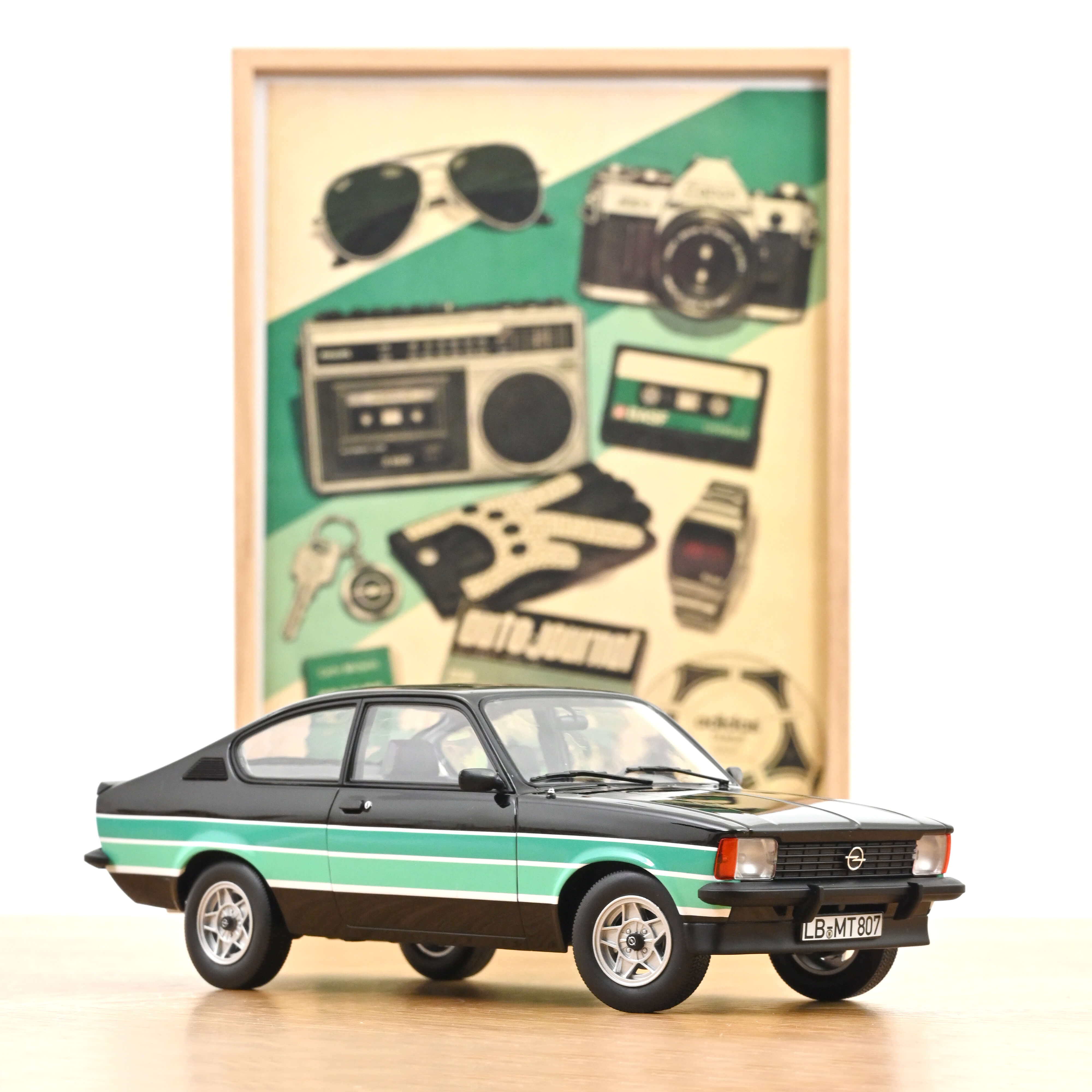norev-opel-kadett-gt-e-1977-noir-1-18-edizione-limitata-200-pz-modellino-auto-d- image 1