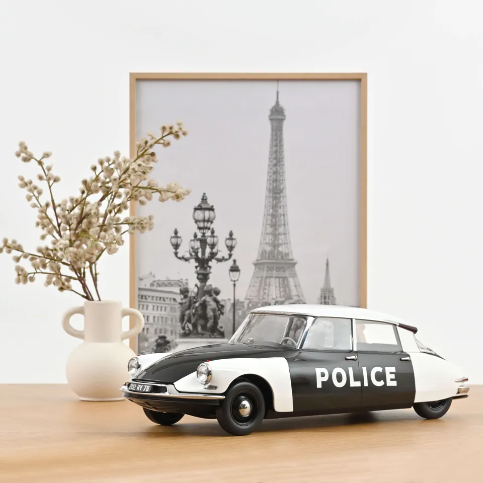 norev-citro-n-id-19-1959-police-pie-1-12-edizione-150-pezzi image 1