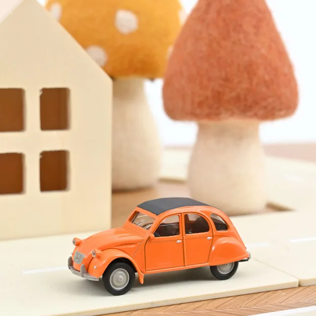 norev-citro-n-2cv-1979-mandarine-orange-modellino-auto-1-54 image 1