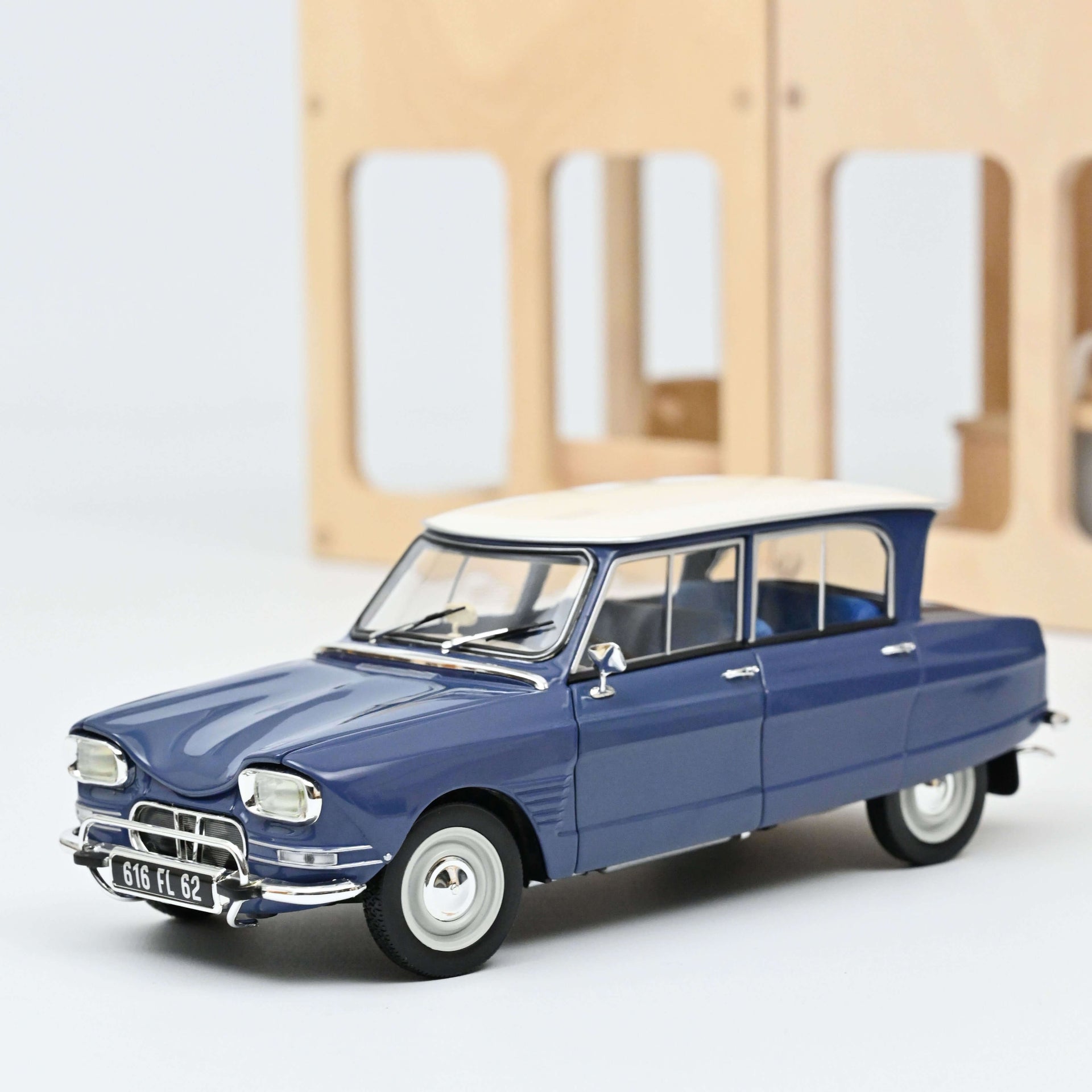 norev-citro-n-ami-6-1965-blu-ardoise-modellino-auto-1-18 image 1