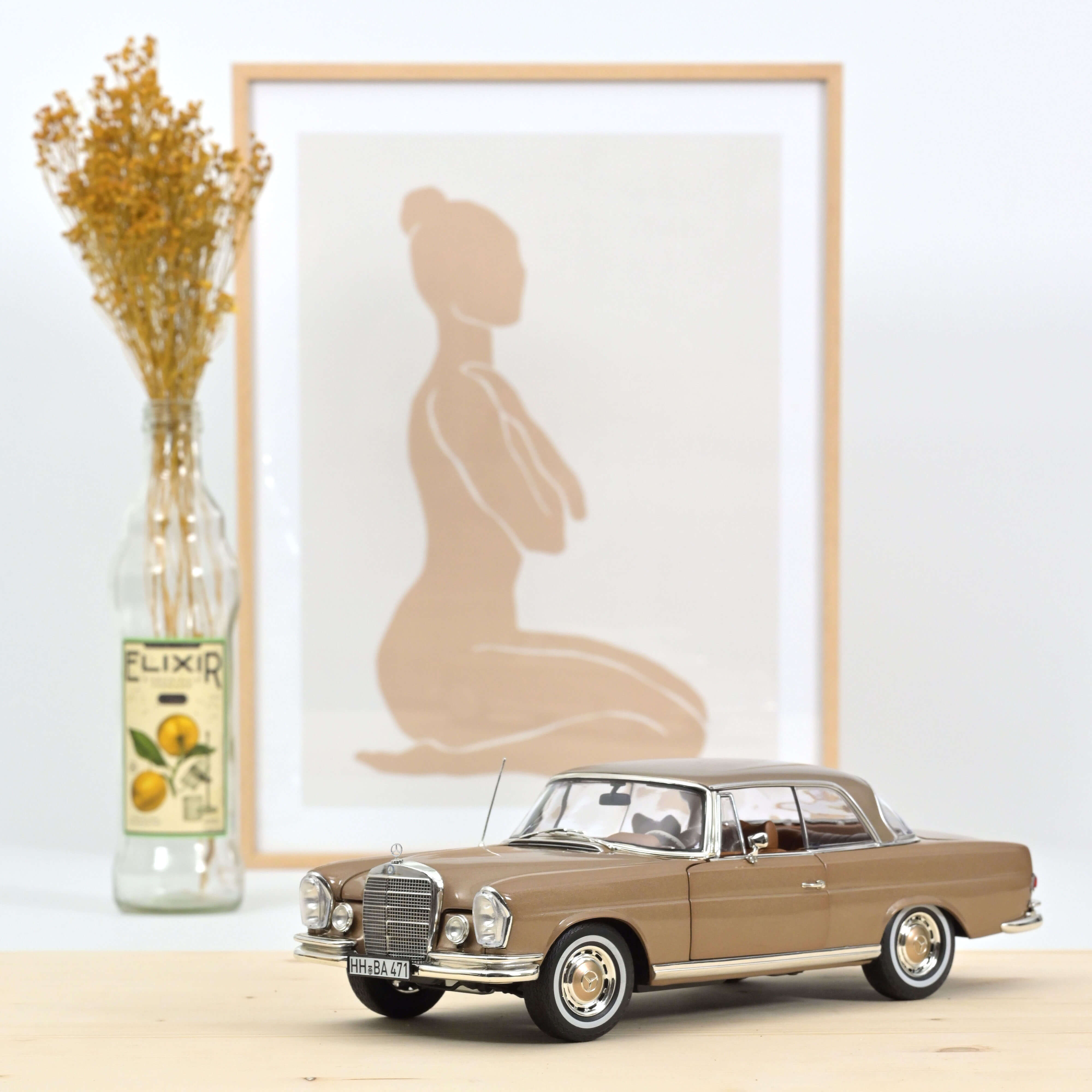 norev-mercedes-benz-250-se-coup-1969-oro-metallizzato-modellino-auto-1-18 image 1
