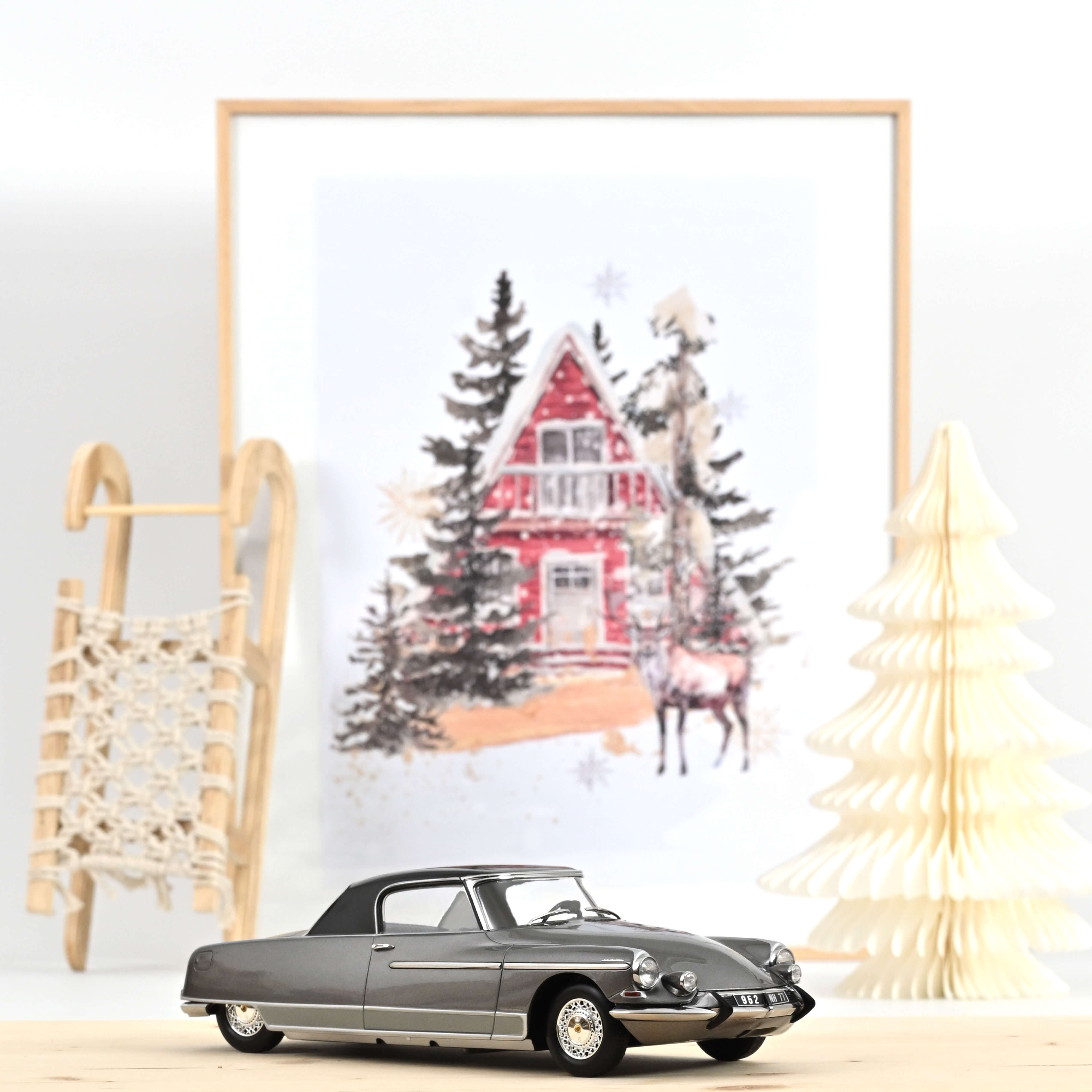 norev-citro-n-ds-19-le-dandy-1964-grigio-e-nero-1-18-300-pezzi image 1