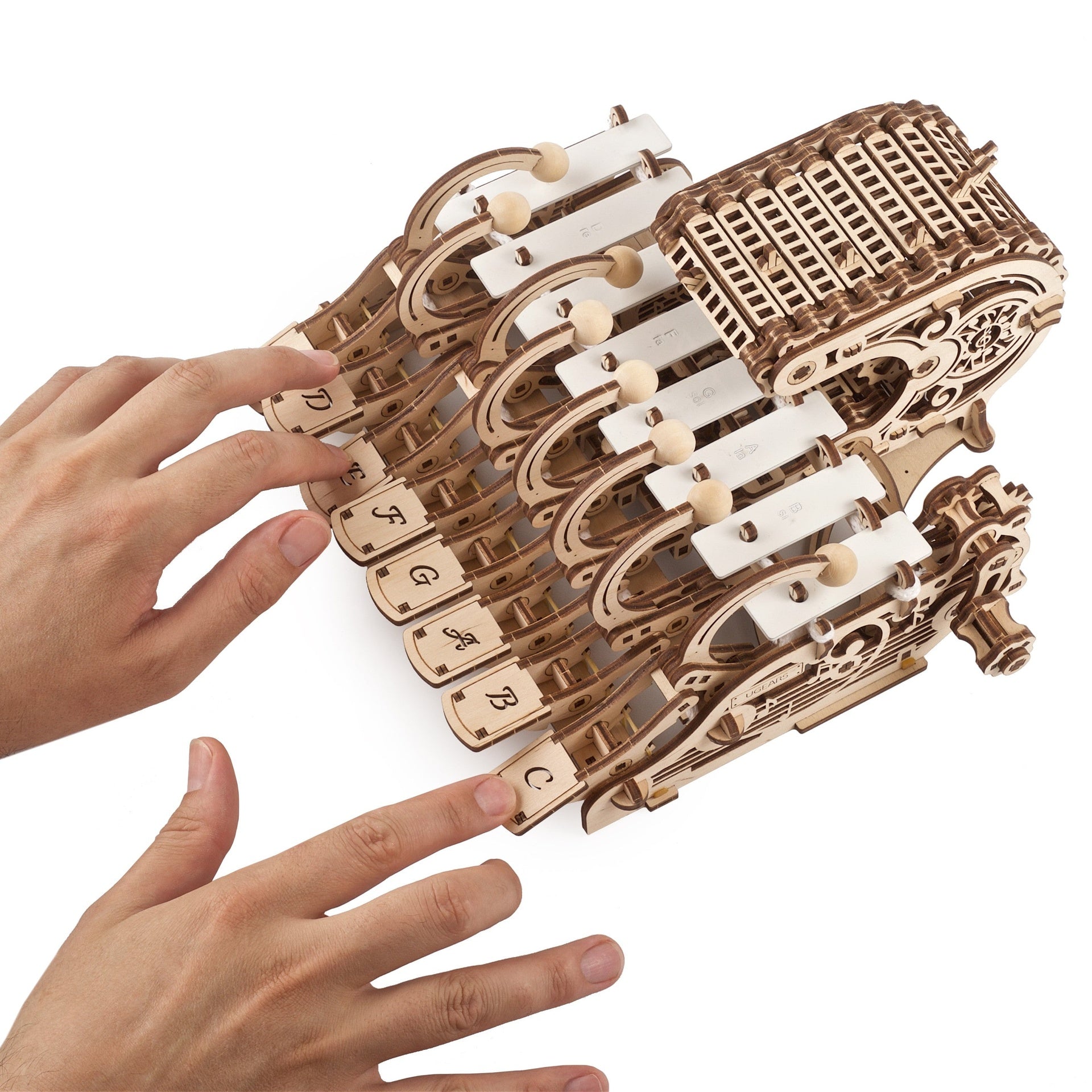 ugears-mechanical-celesta-strumento-musicale-meccanico-in-legno-fai-da-te image 4