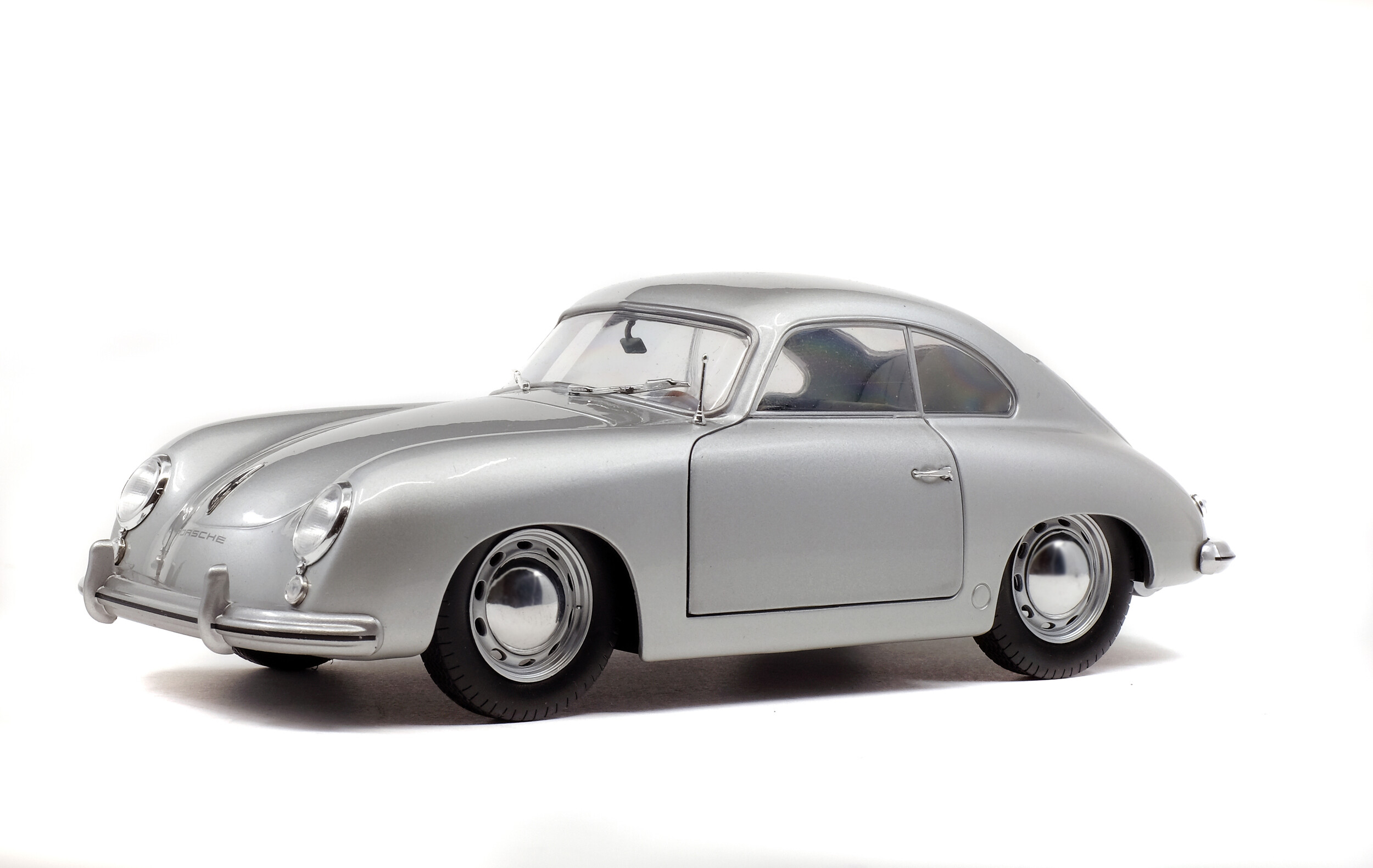 solido-porsche-356-pre-a-silver-1953-auto-1-18-die-cast image 2