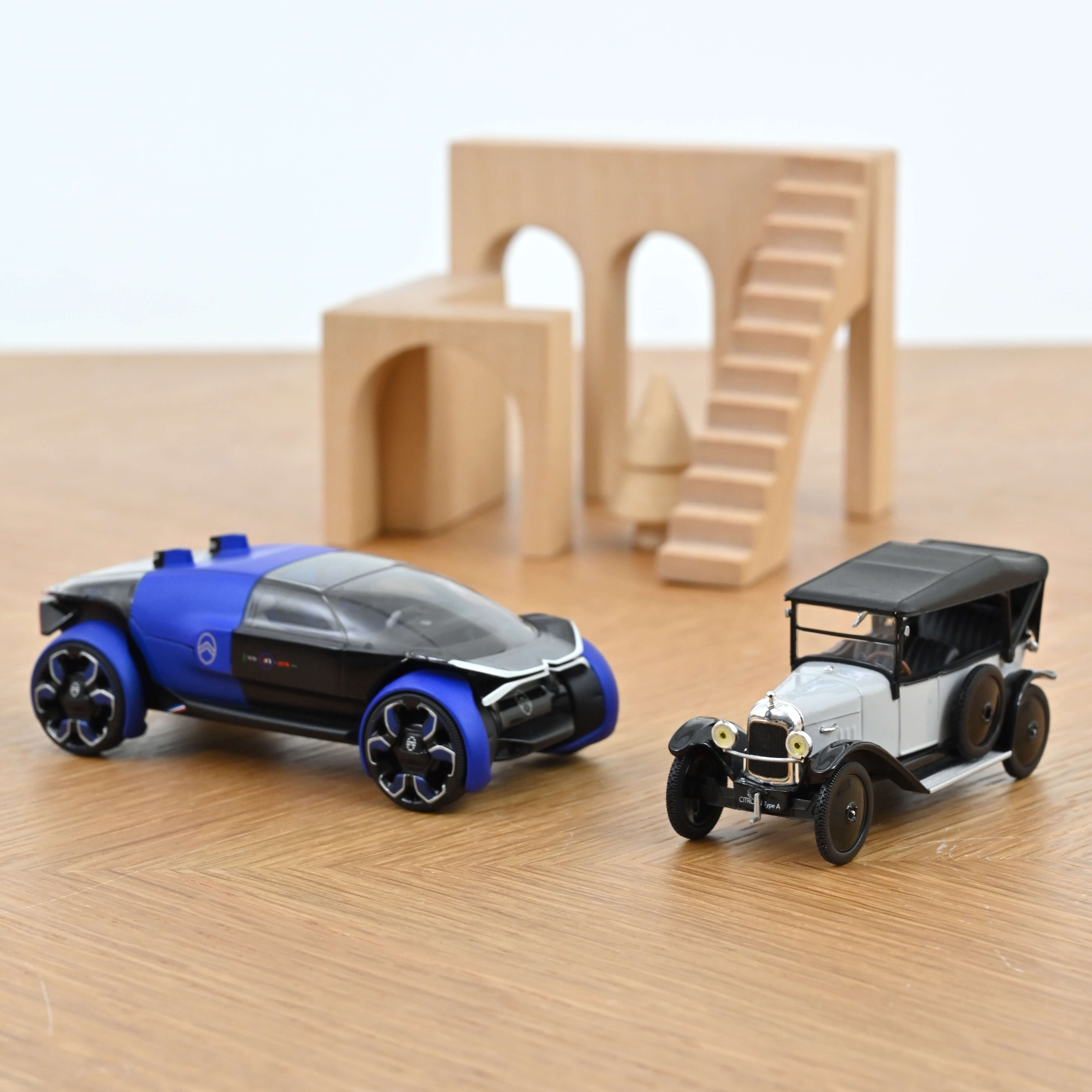 norev-coffret-centenaire-citro-n-2019-type-a-19-19-concept-modellino-1-43 image 2