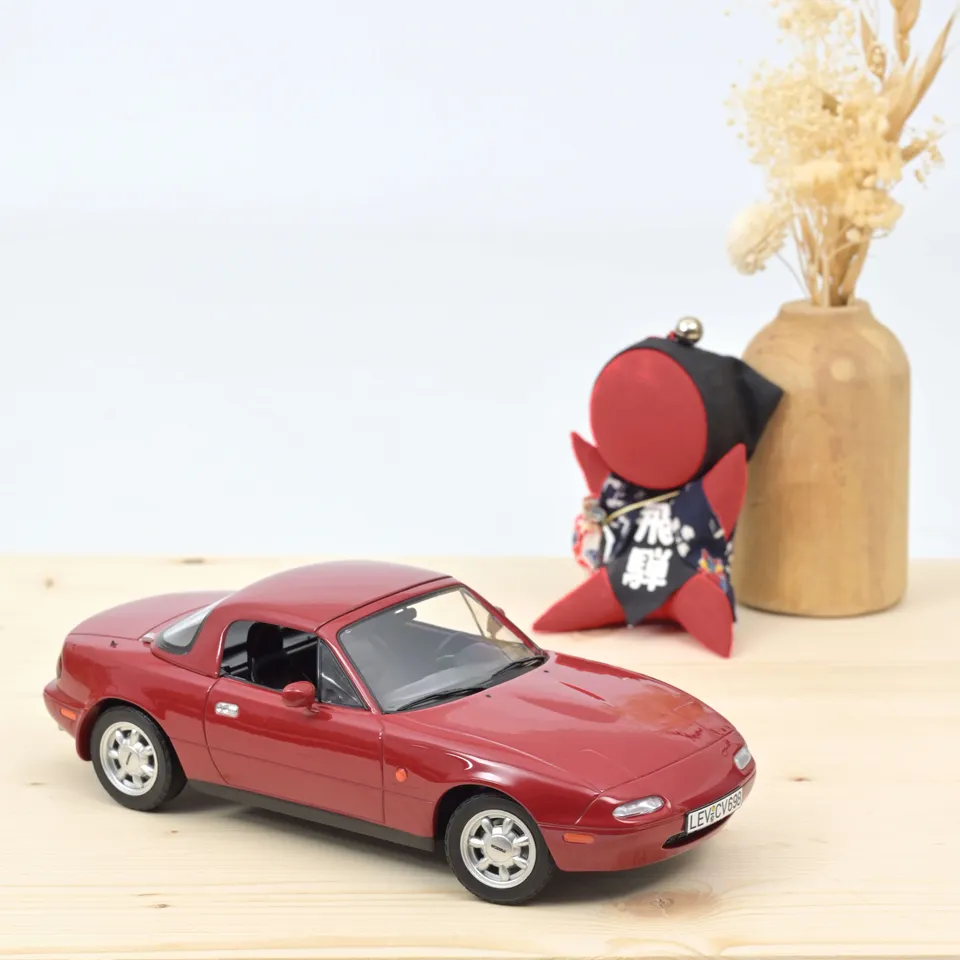 norev-mazda-mx-5-1989-rossa-1-18 image 1