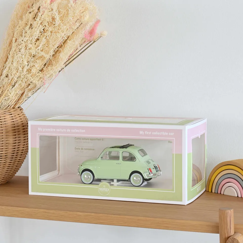 norev-fiat-500-l-1968-verde-chiaro-special-birth-pack-modellino-auto-1-18 image 1