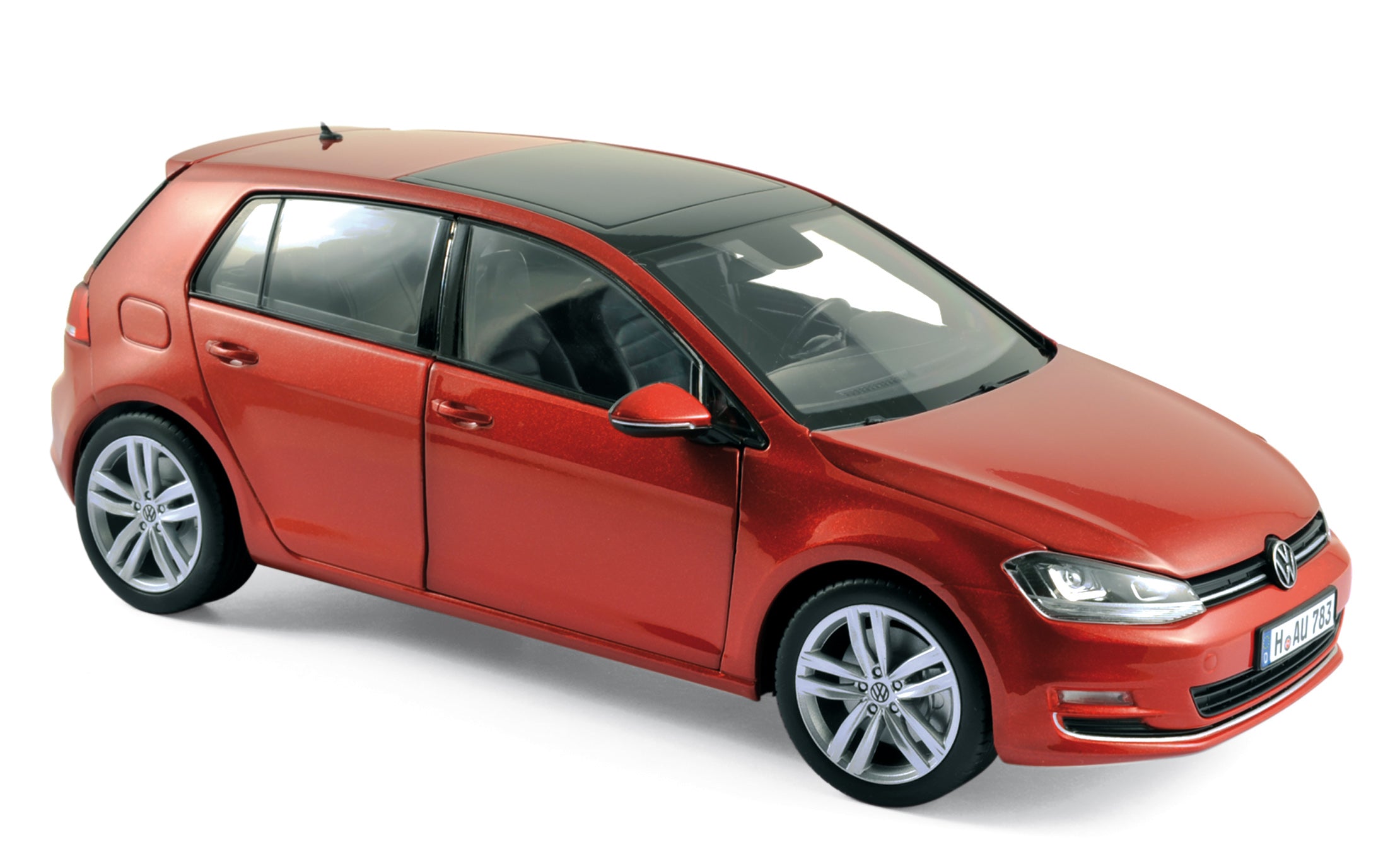 norev-vw-golf-2013-modellino-auto-1-18-rosso-sunset image 1