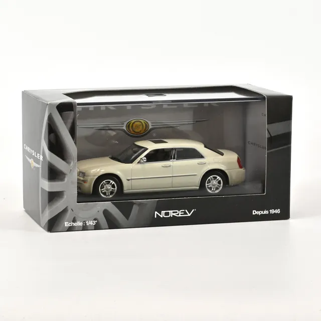 norev-chrysler-300-c-2005-vaniglia-1-43-modellino-die-cast image 1