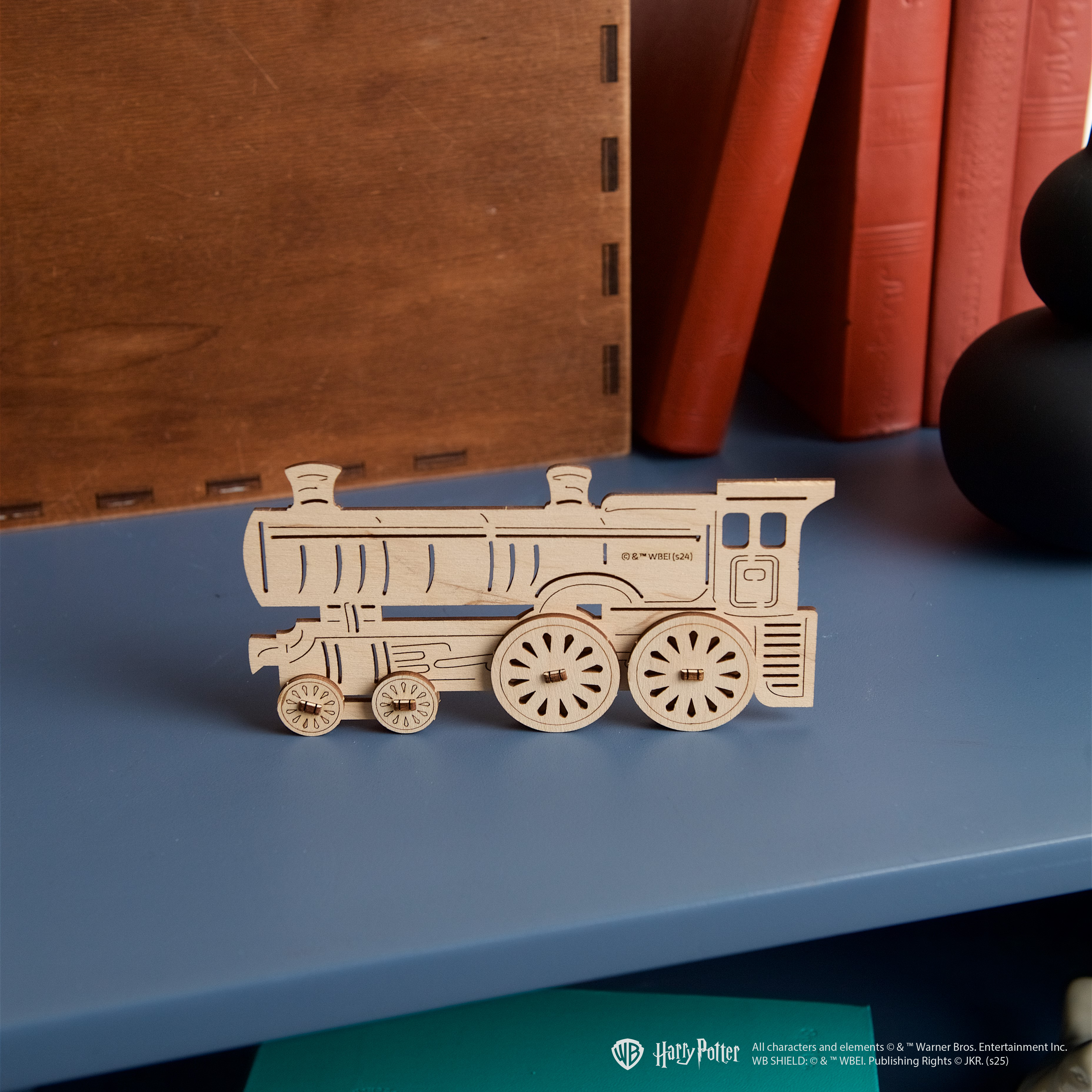 ugears-hogwarts-express-treno-3d-in-legno-da-colorare image 6