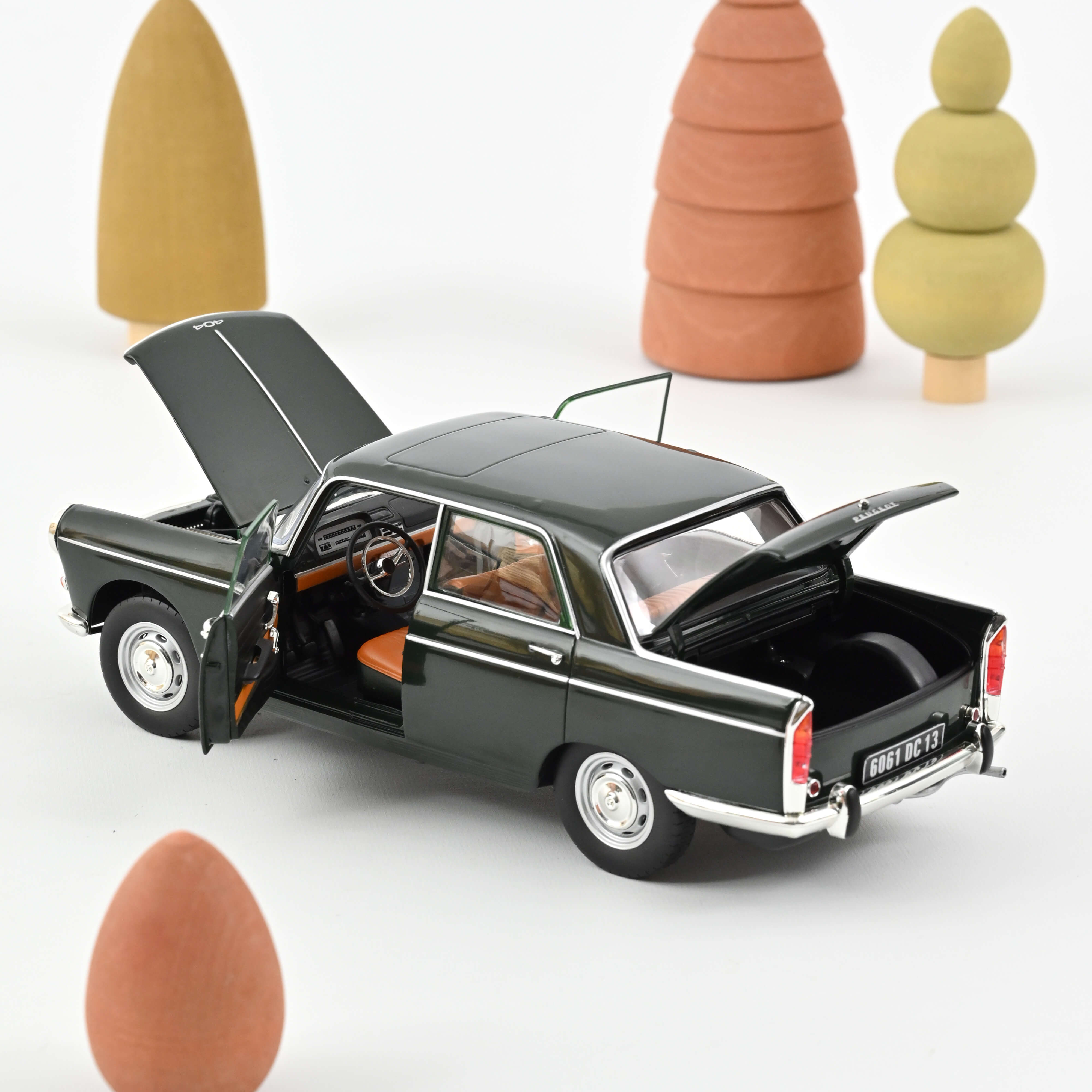 norev-peugeot-404-1965-modellino-auto-1-18-verde-antico image 2