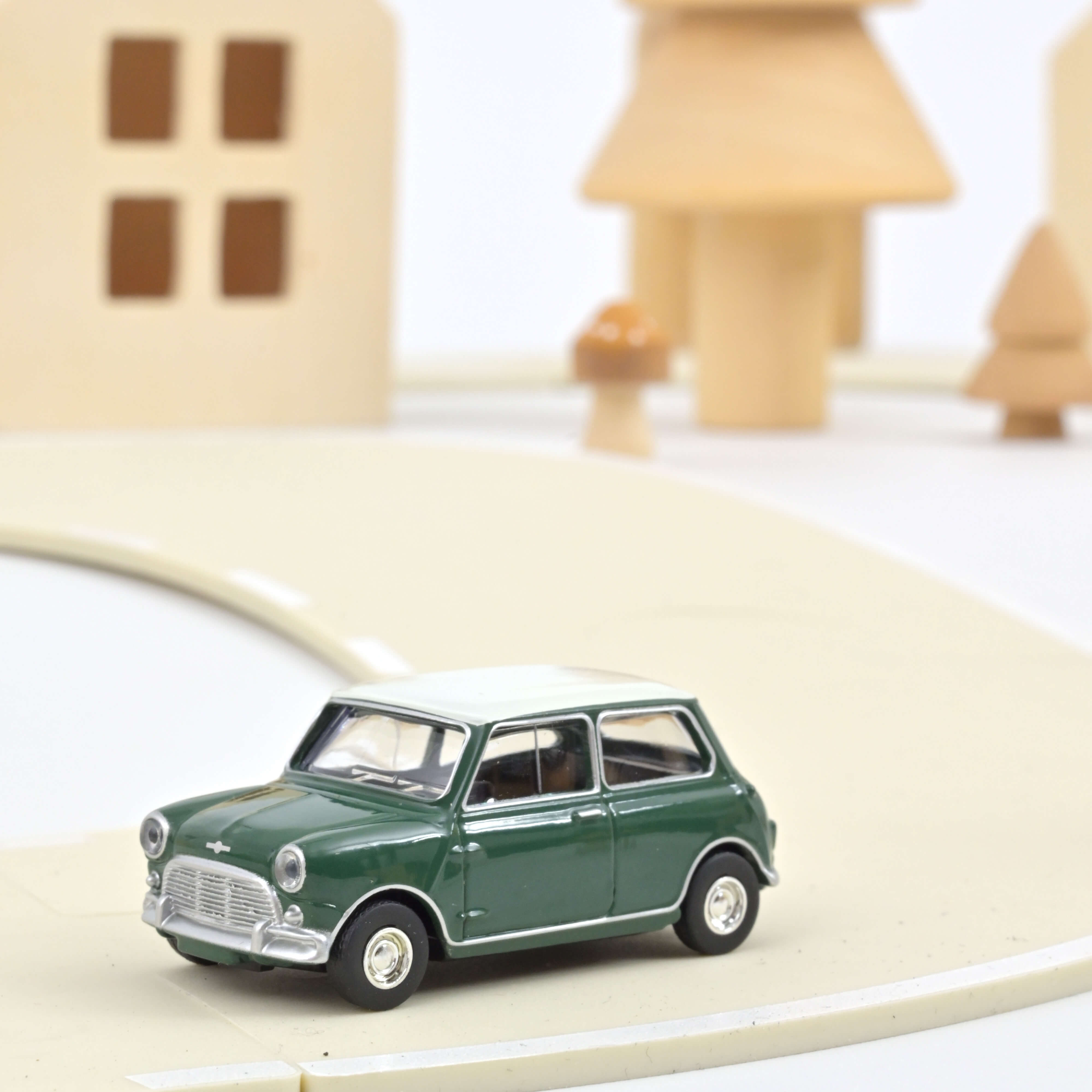 norev-mini-cooper-s-1964-vert-amande-toit-blanc-modellino-1-54 image 1