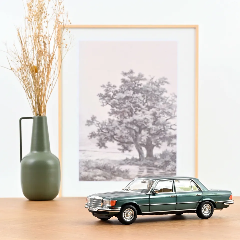 norev-mercedes-benz-450-sel-6-9-1979-modellino-auto-1-18-essence image 1