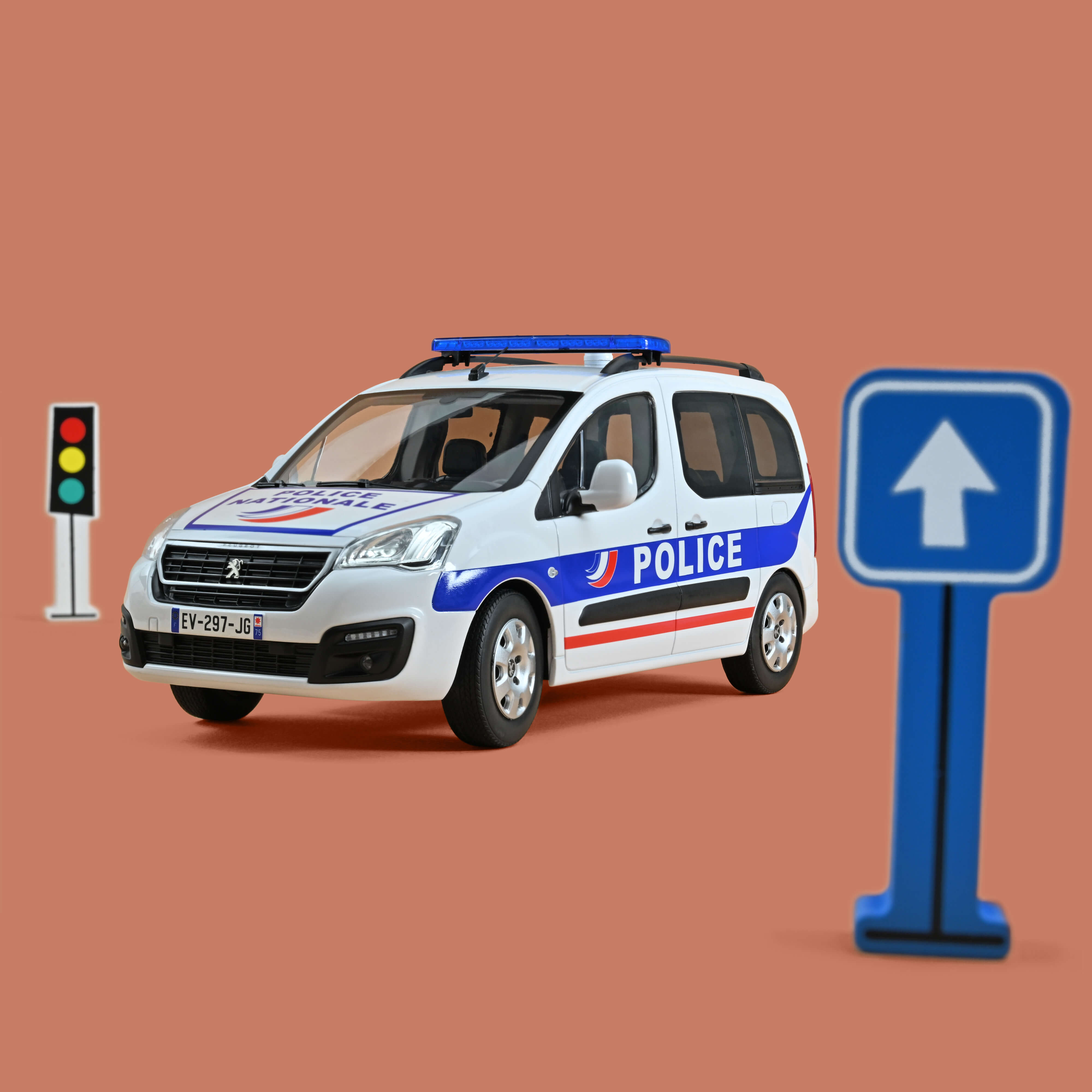 norev-peugeot-partner-2017-police-nationale-modellino-1-18 image 2