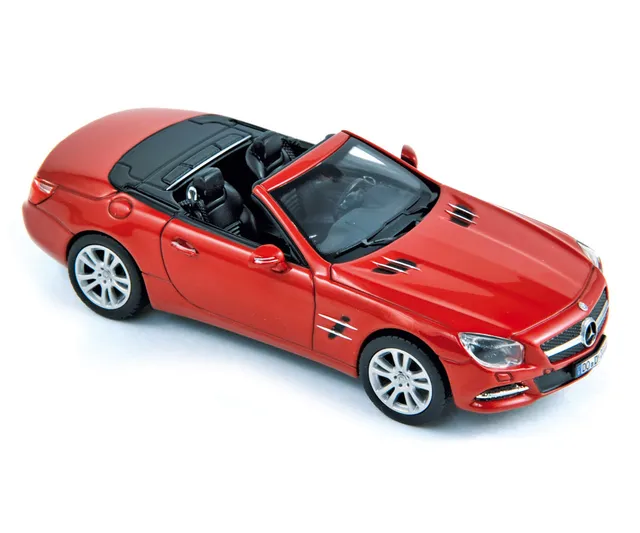 norev-mercedes-benz-sl-klasse-2012-rosso-metallizzato-1-43-modellino-da-collezio image 1